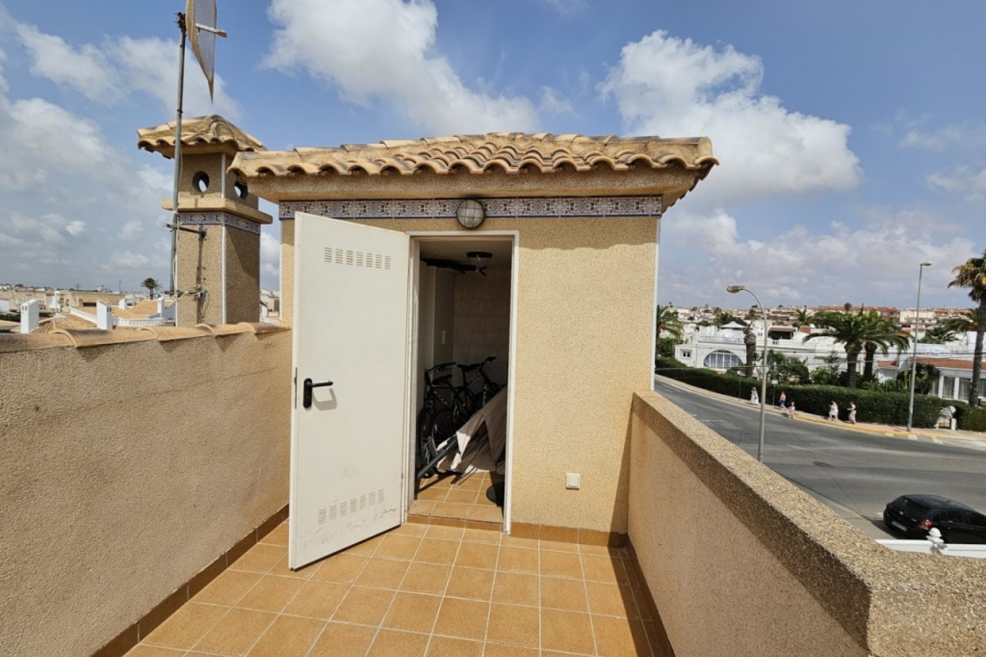 Brukt - Villa -
Orihuela Costa - Costa Blanca