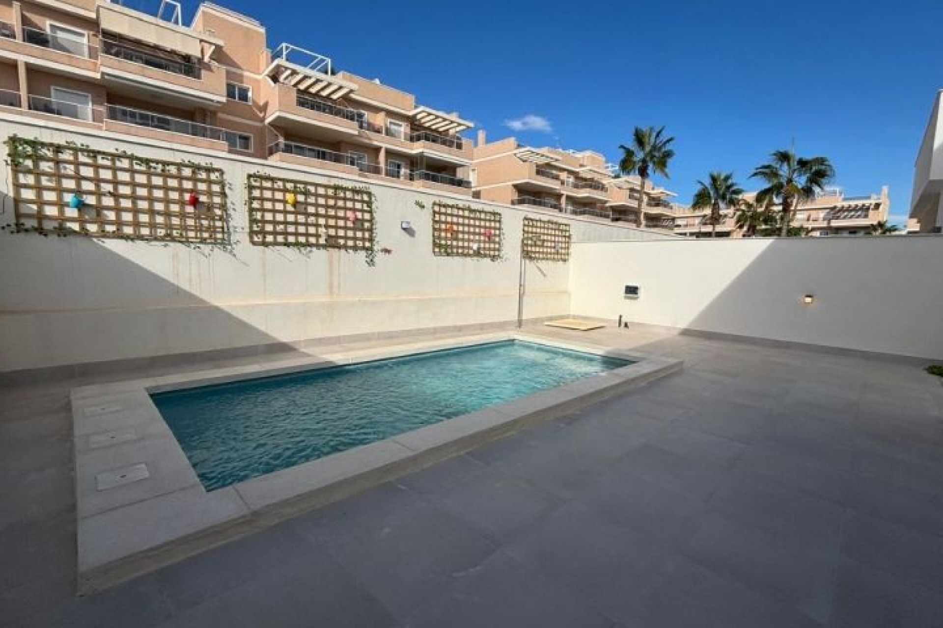 Brukt - Villa -
Orihuela Costa - Costa Blanca