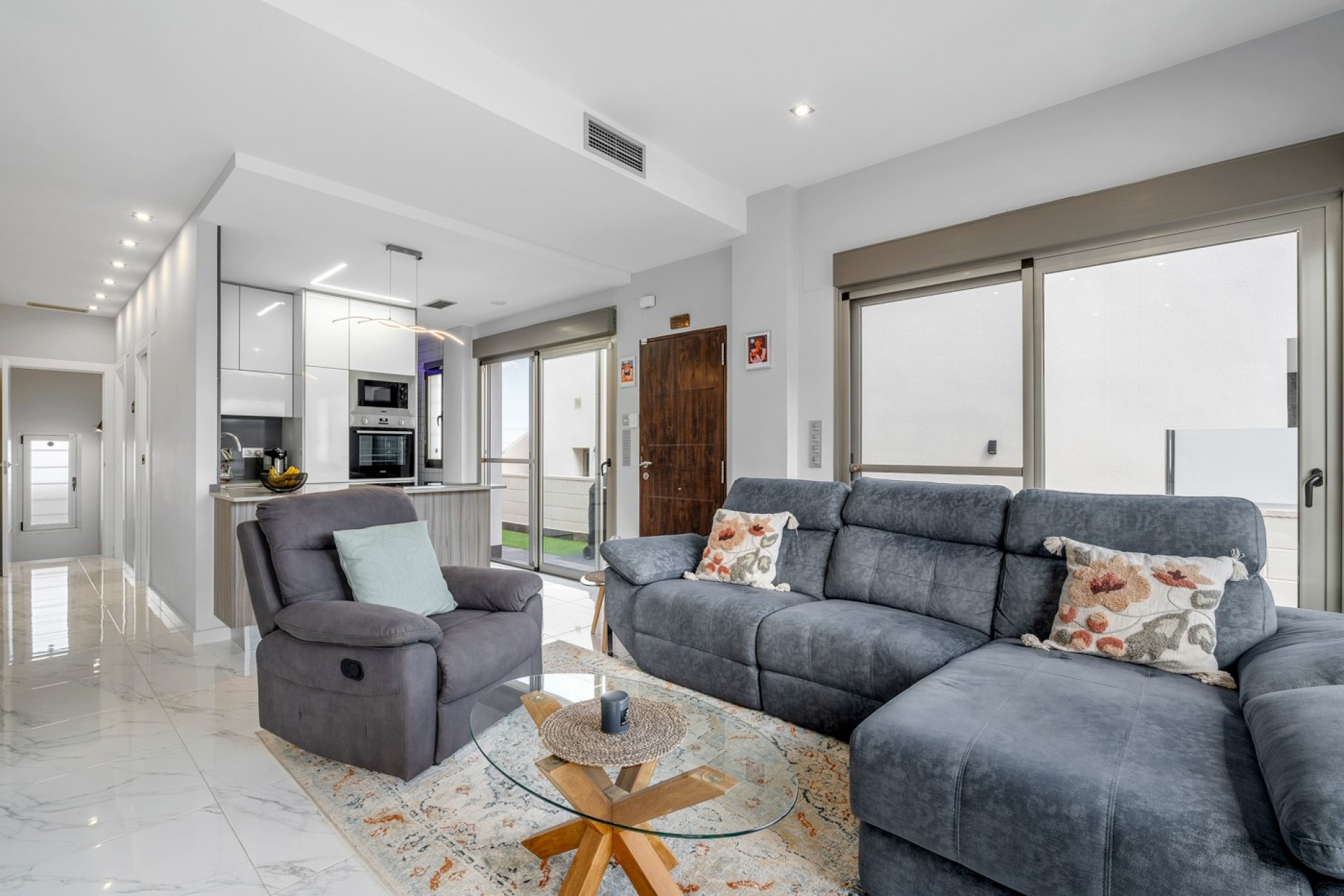 Brukt - Villa -
Orihuela Costa - Costa Blanca