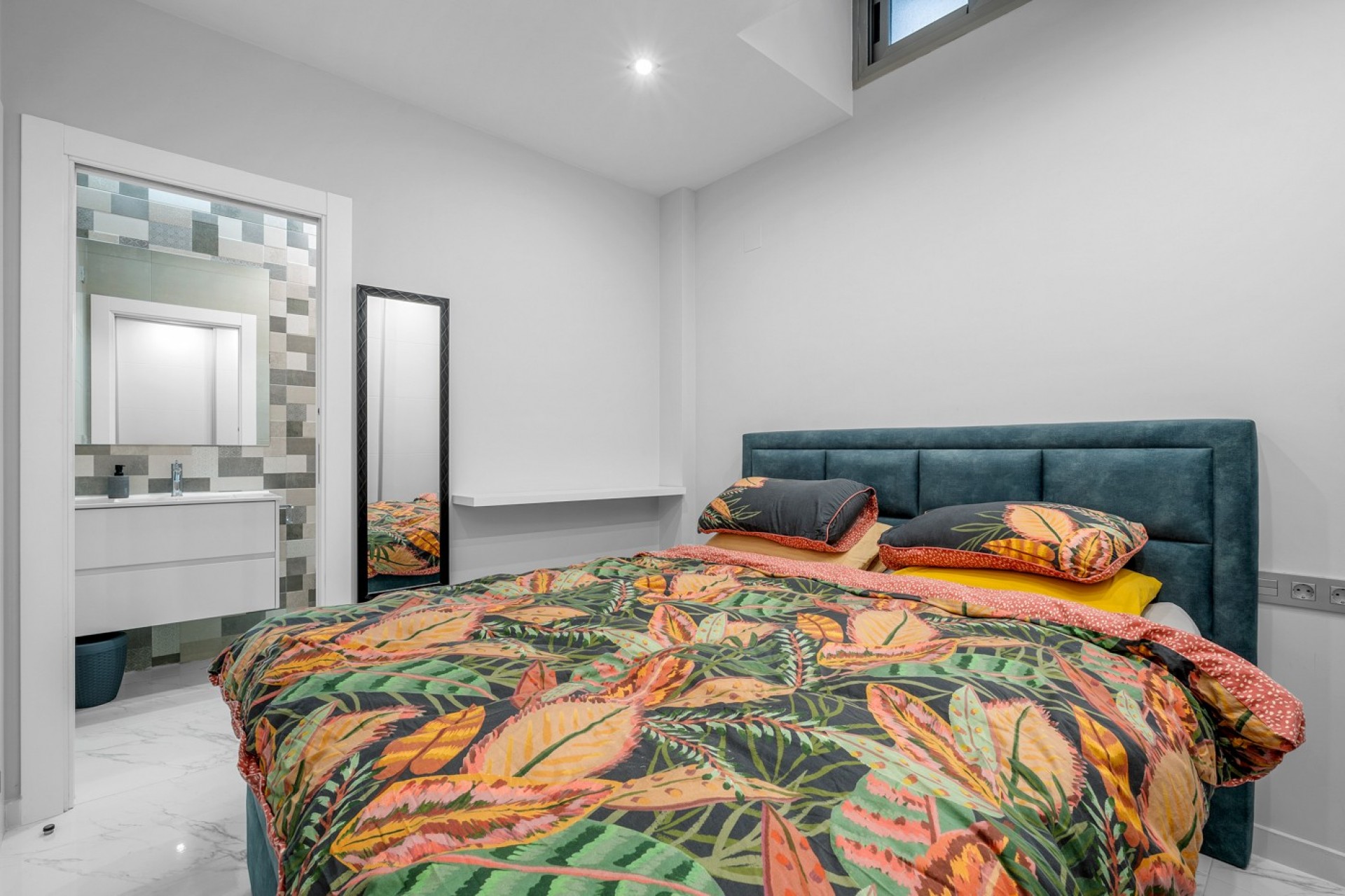 Brukt - Villa -
Orihuela Costa - Costa Blanca