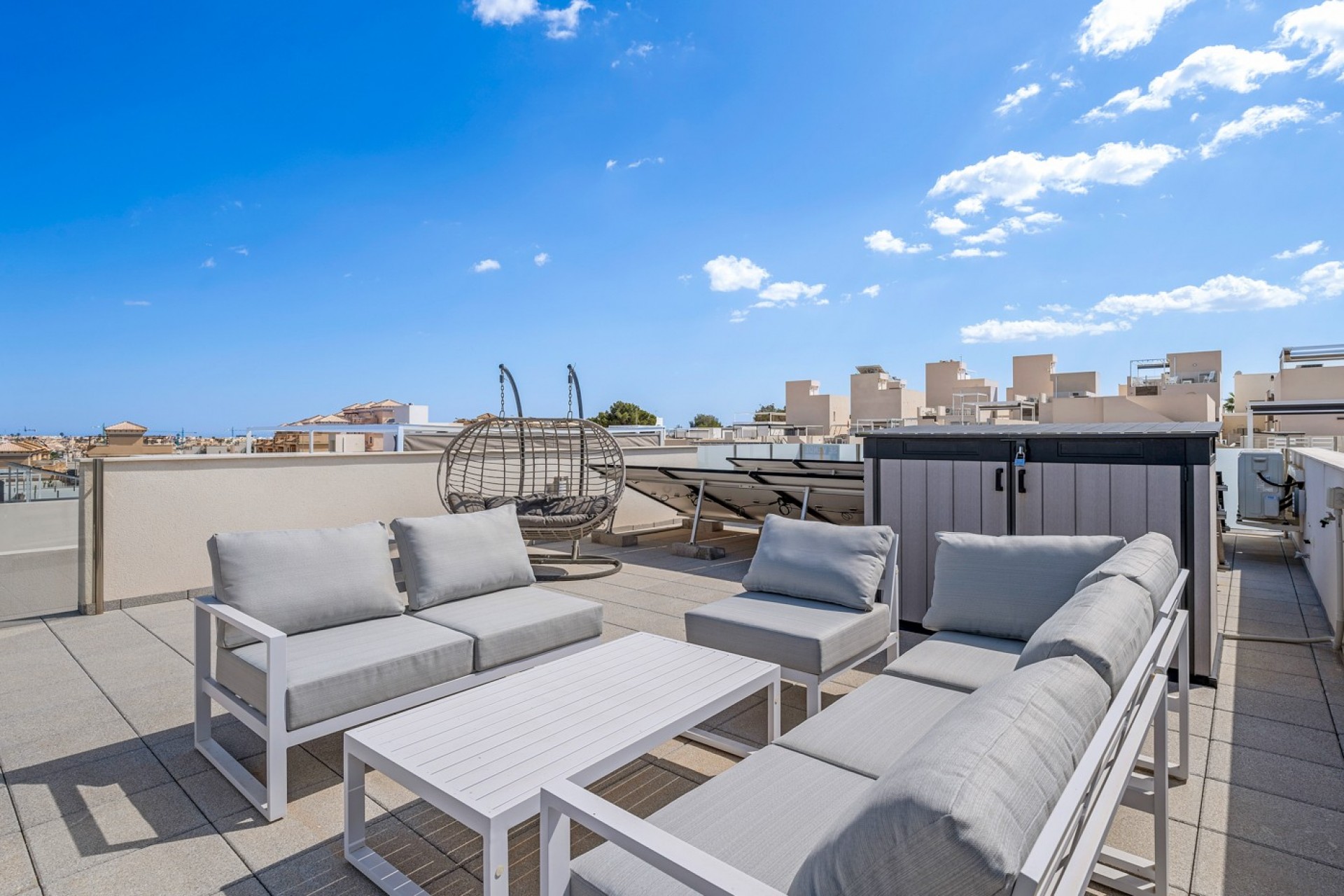 Brukt - Villa -
Orihuela Costa - Costa Blanca