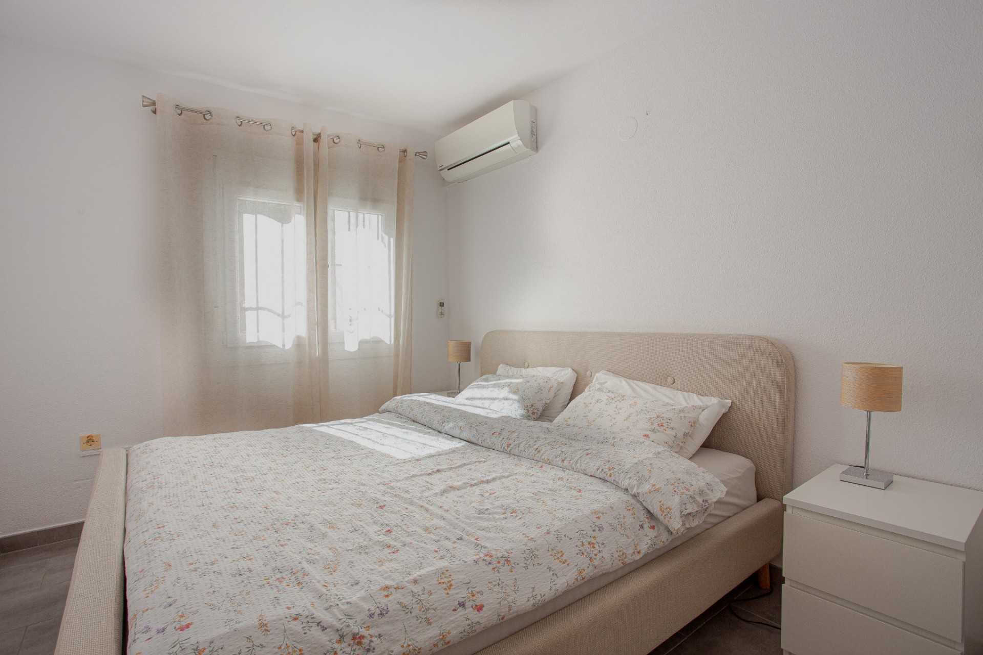 Brukt - Villa -
Orihuela Costa - Costa Blanca