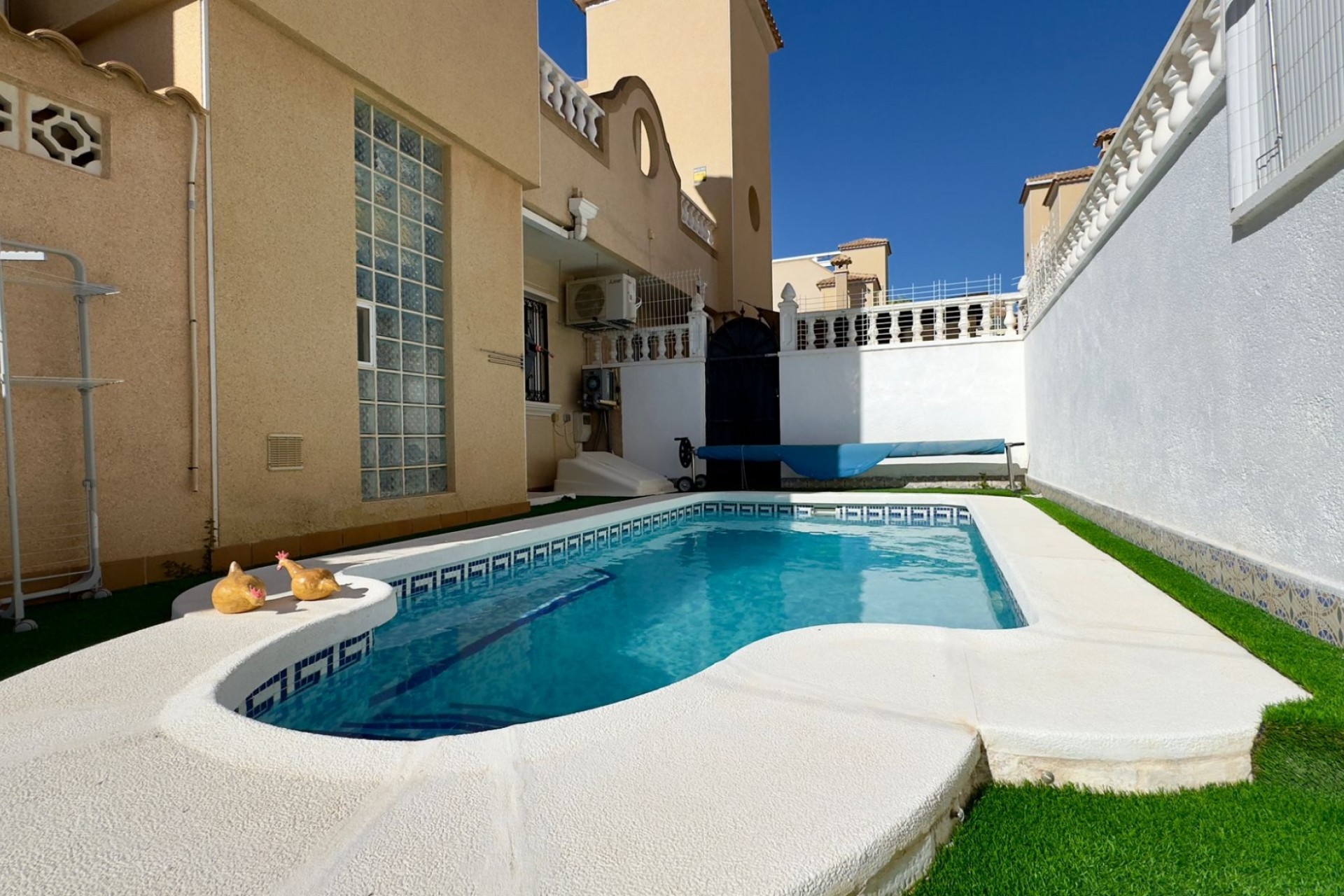 Brukt - Villa -
Orihuela Costa - Costa Blanca
