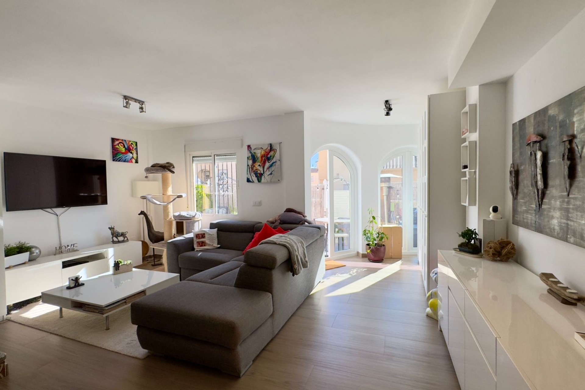 Brukt - Villa -
Orihuela Costa - Costa Blanca