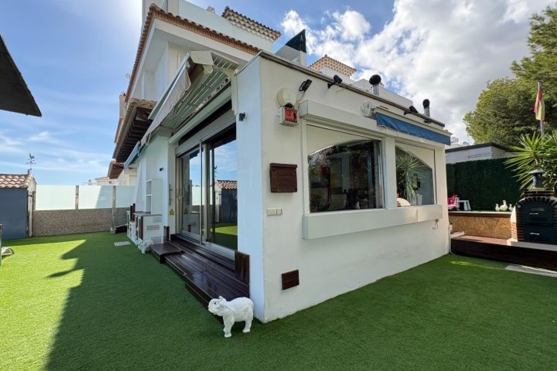 Brukt - Villa -
Orihuela Costa - Costa Blanca