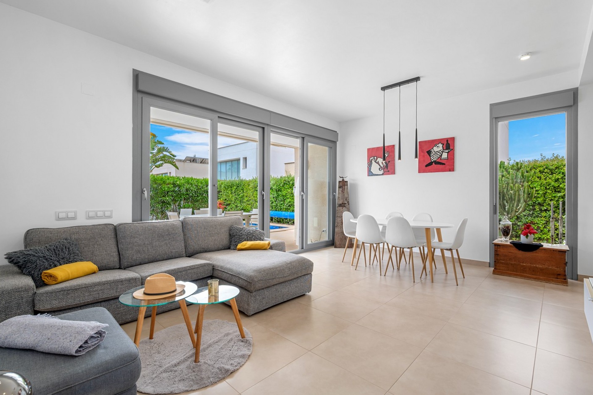 Brukt - Villa -
Orihuela Costa - Costa Blanca