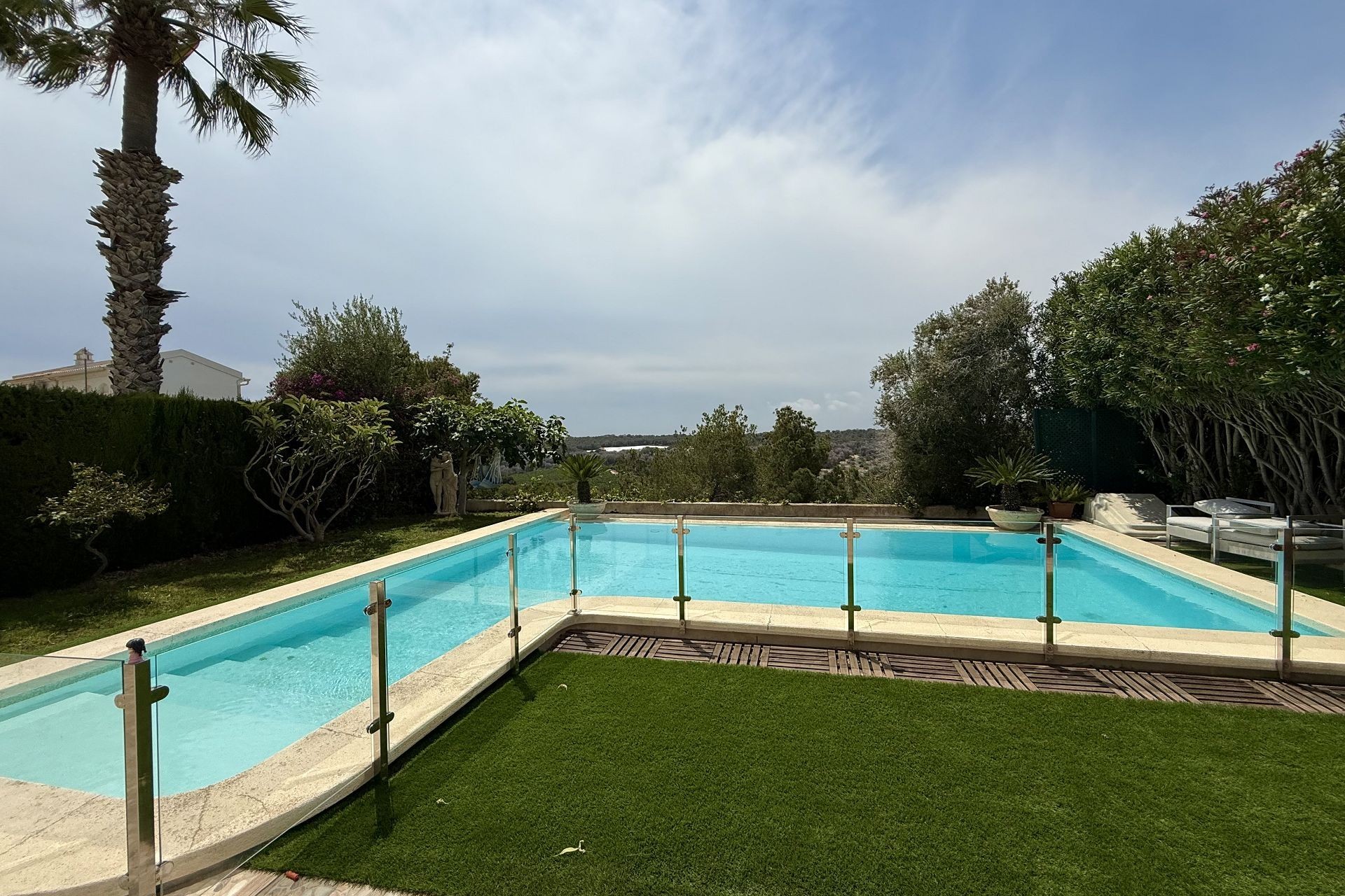 Brukt - Villa -
Orihuela Costa - Costa Blanca