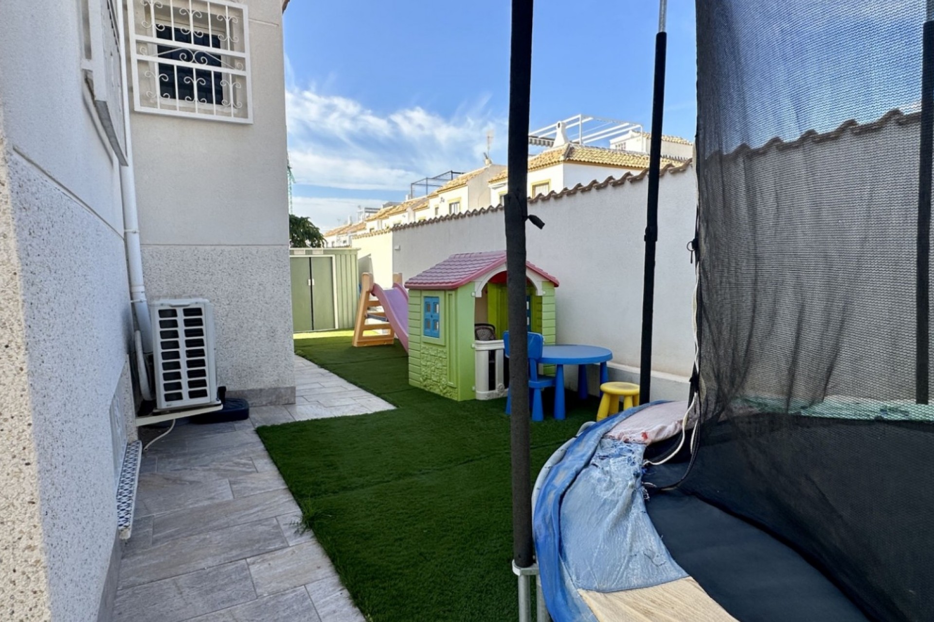 Brukt - Villa -
Orihuela Costa - Costa Blanca