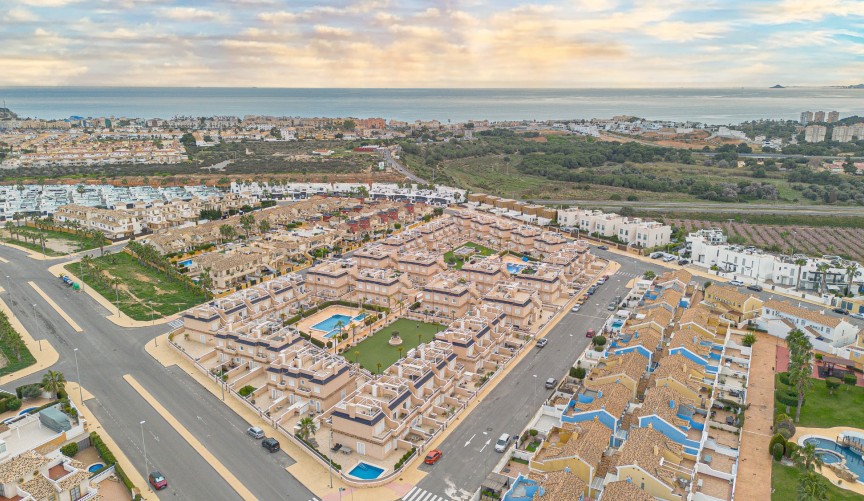 Brukt - Villa -
Orihuela Costa - Costa Blanca