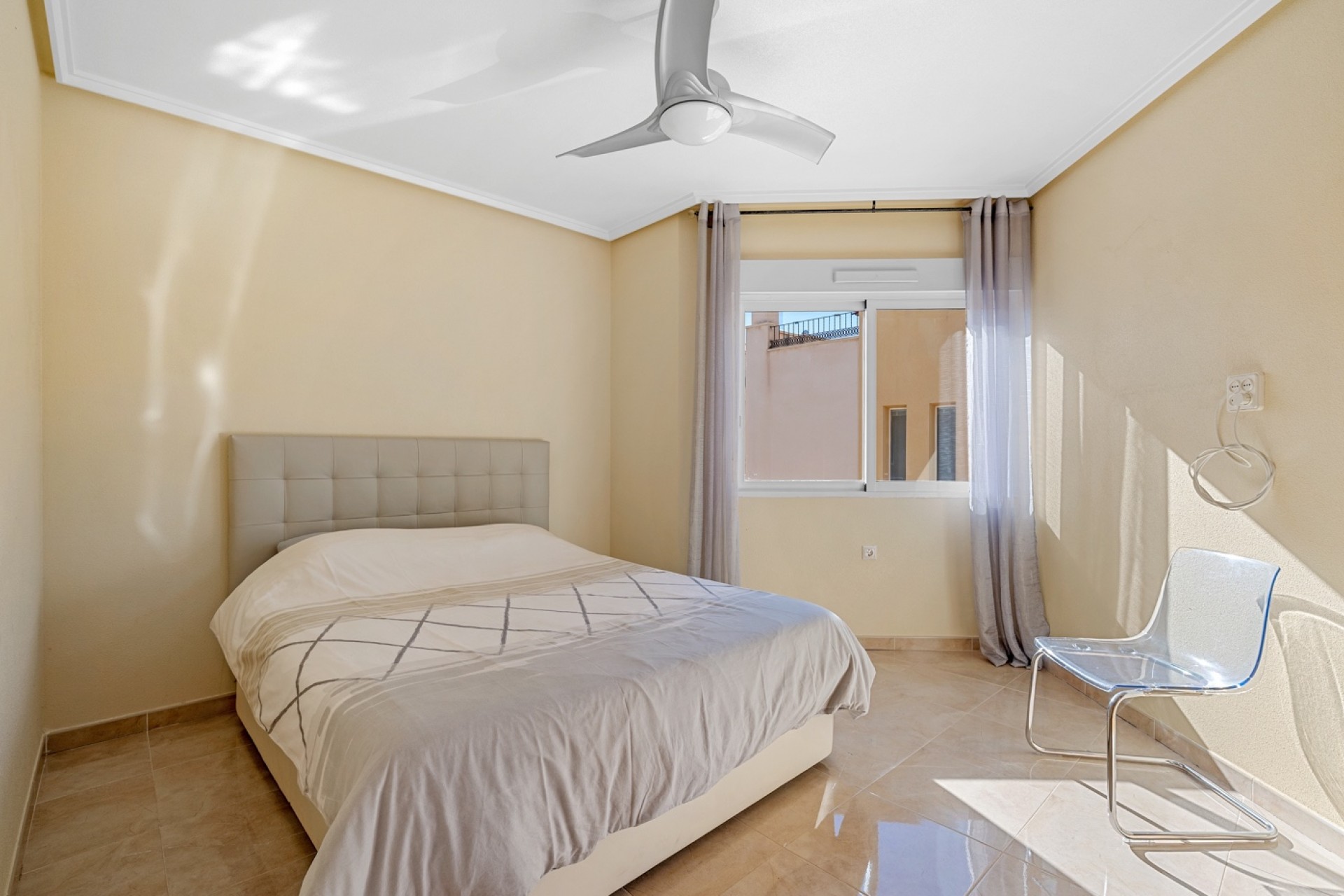 Brukt - Villa -
Orihuela Costa - Costa Blanca