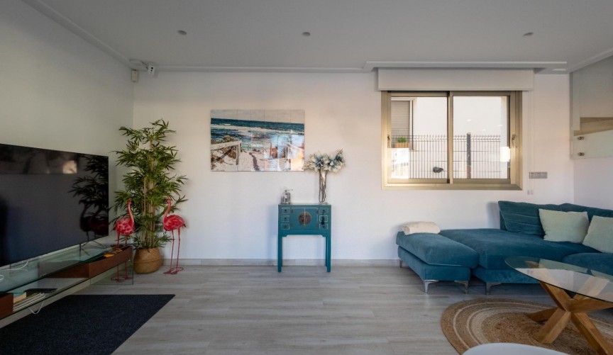 Brukt - Villa -
Orihuela Costa - Costa Blanca