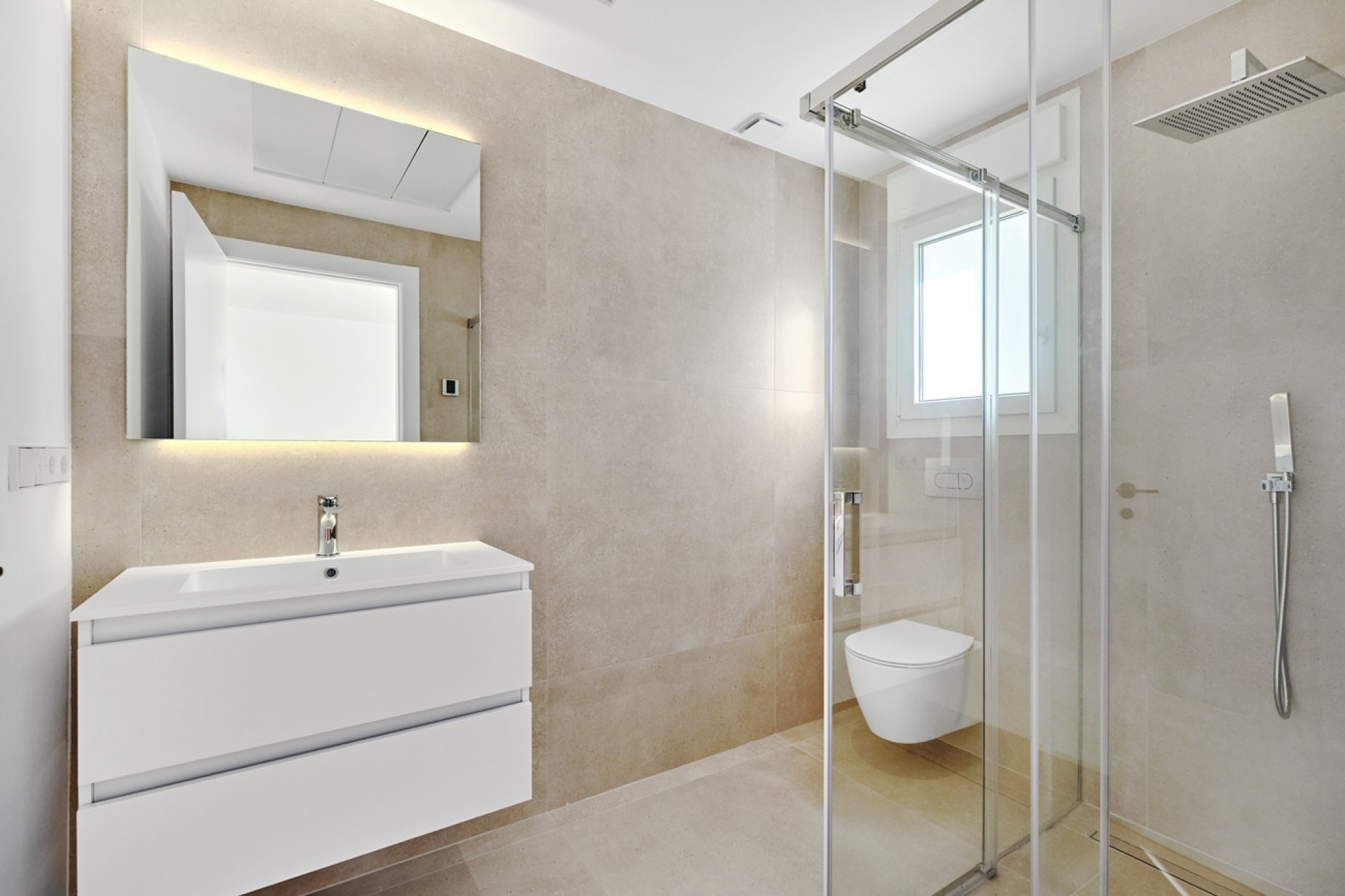 Brukt - Villa -
Orihuela Costa - Costa Blanca