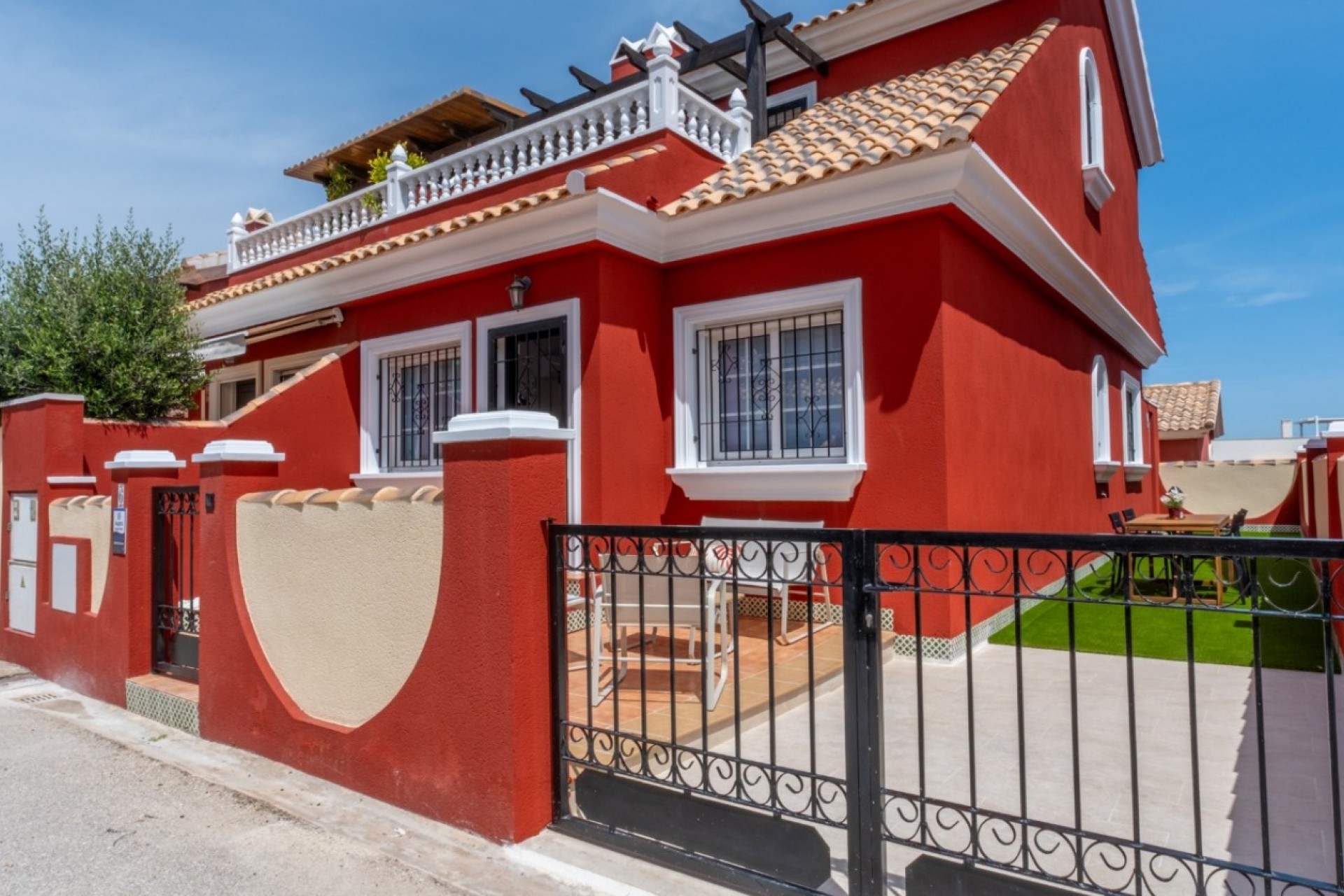 Brukt - Villa -
Orihuela Costa - Costa Blanca