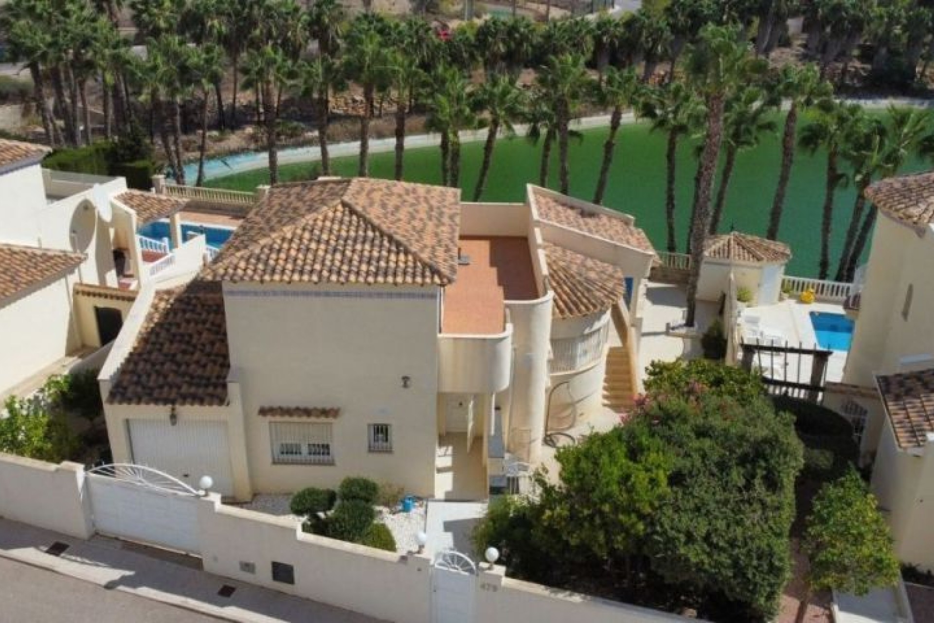 Brukt - Villa -
Orihuela Costa - Costa Blanca
