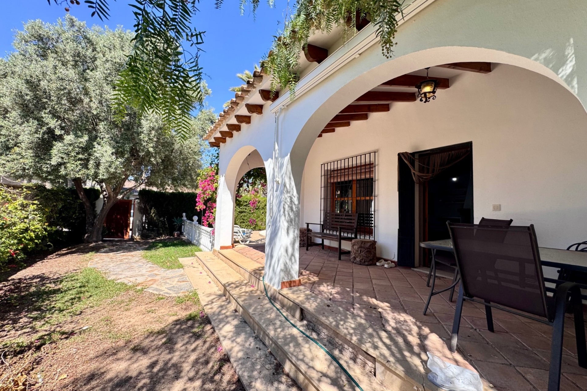 Brukt - Villa -
Orihuela Costa - Costa Blanca