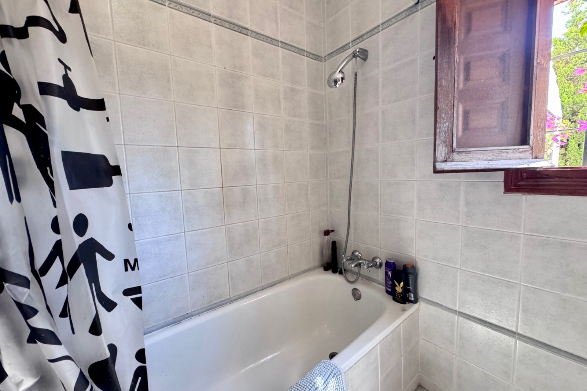 Brukt - Villa -
Orihuela Costa - Costa Blanca