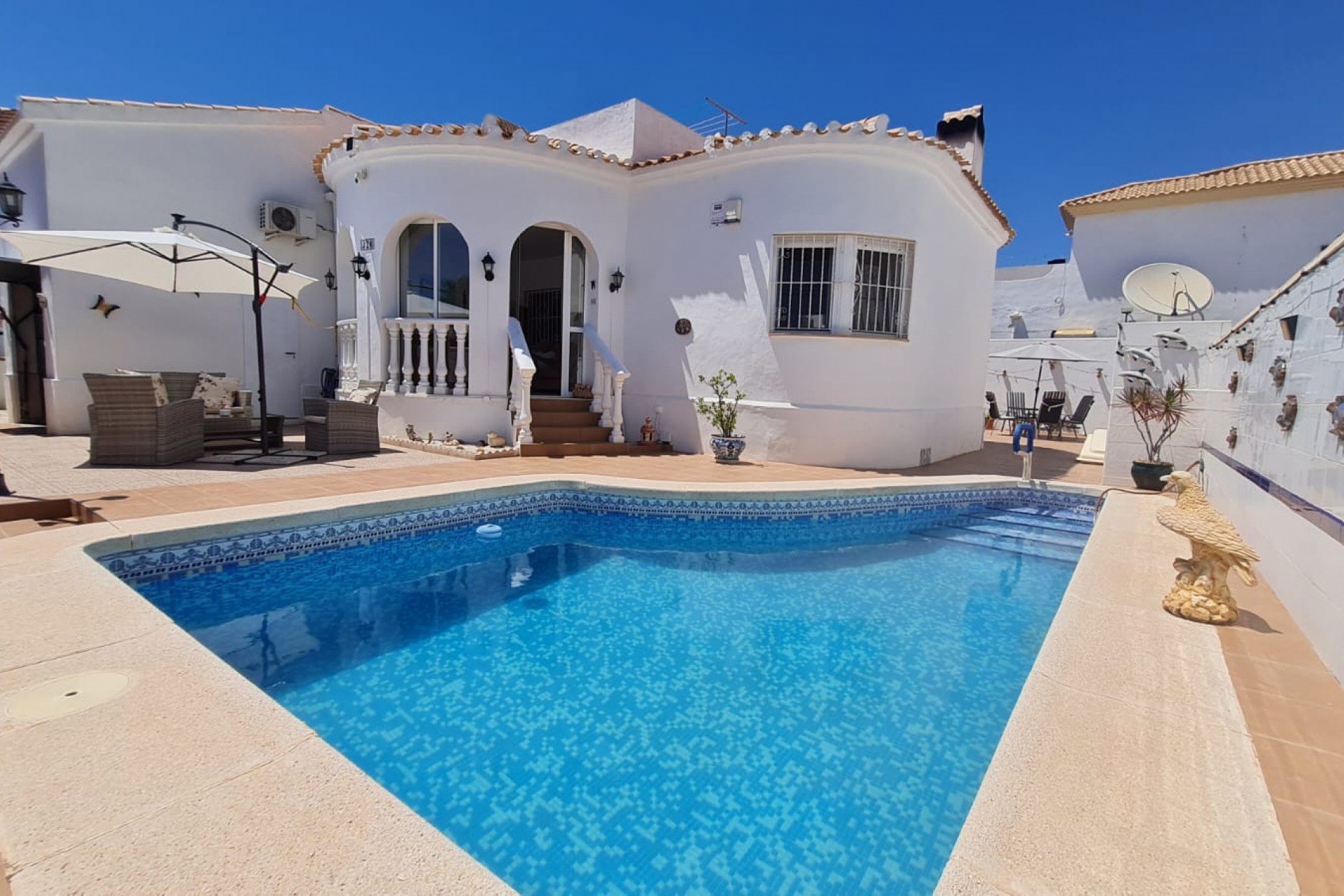Brukt - Villa -
Orihuela Costa - Costa Blanca