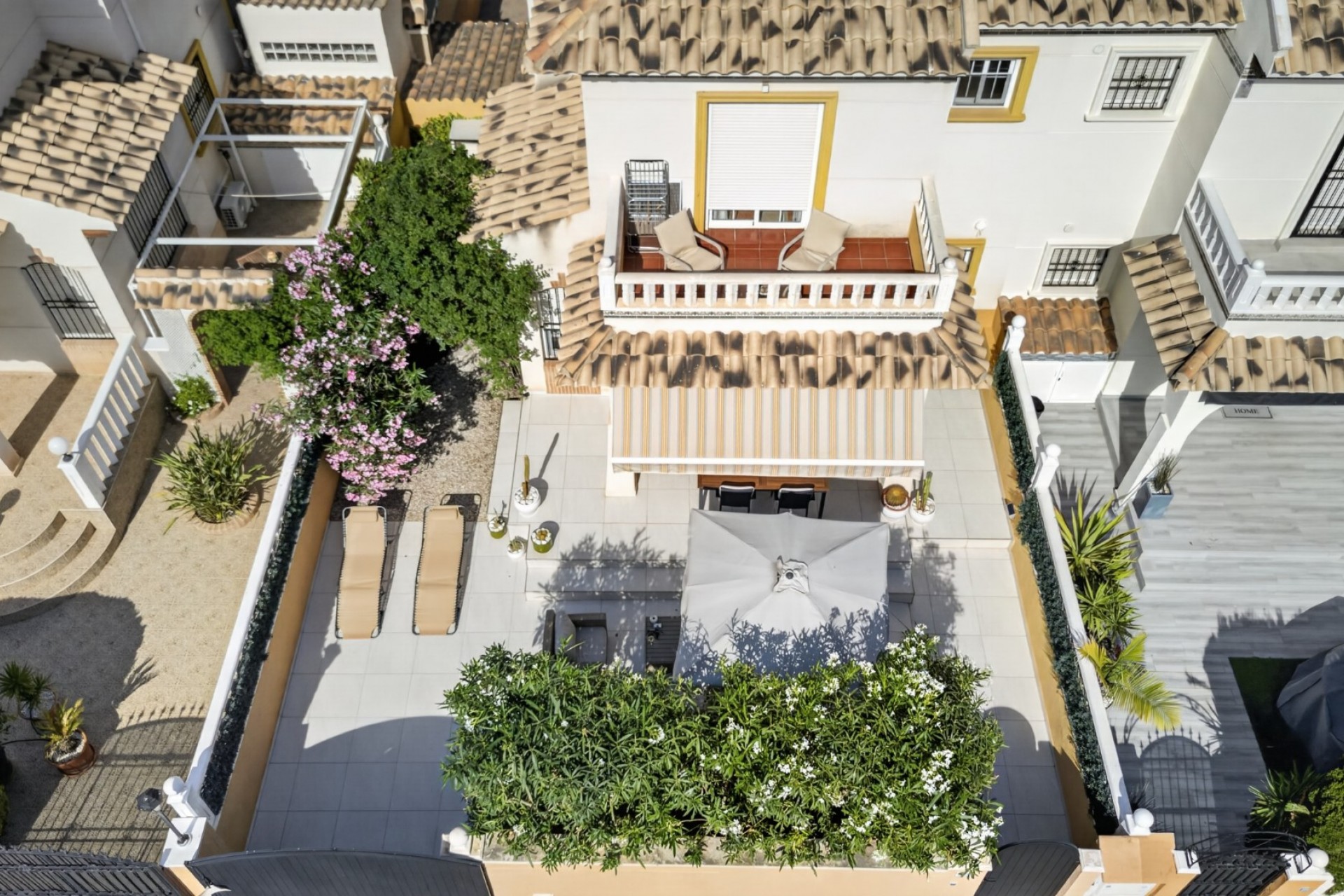 Brukt - Villa -
Orihuela Costa - Costa Blanca
