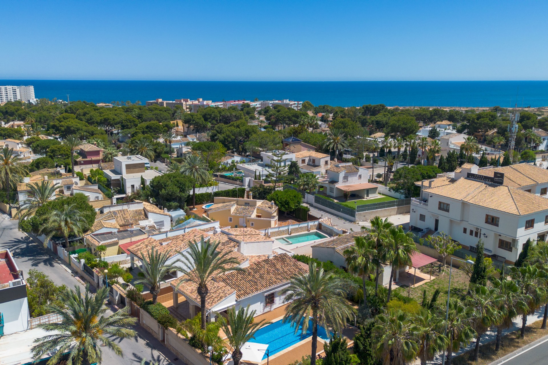 Brukt - Villa -
Orihuela Costa - Costa Blanca