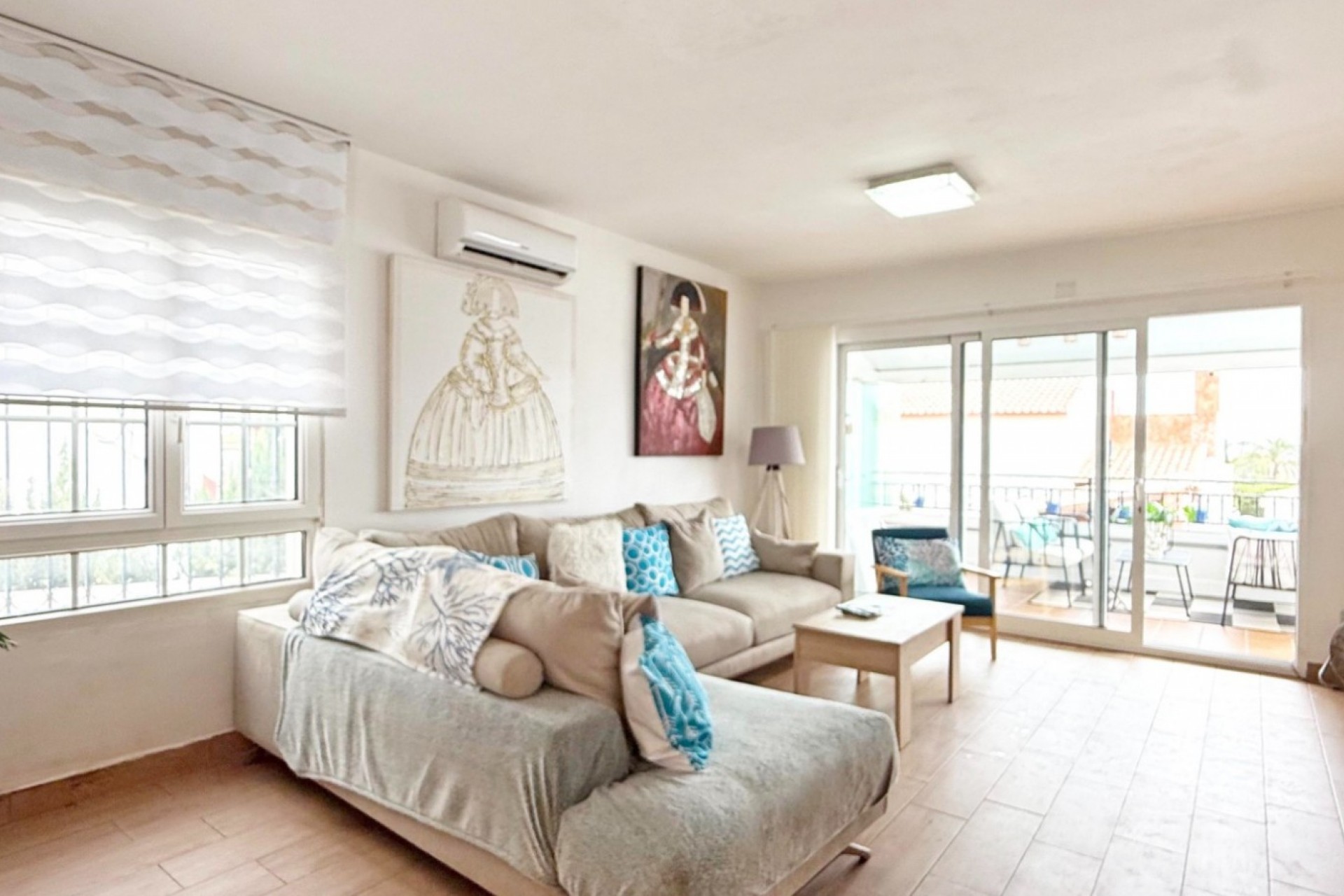 Brukt - Villa -
Orihuela Costa - Costa Blanca