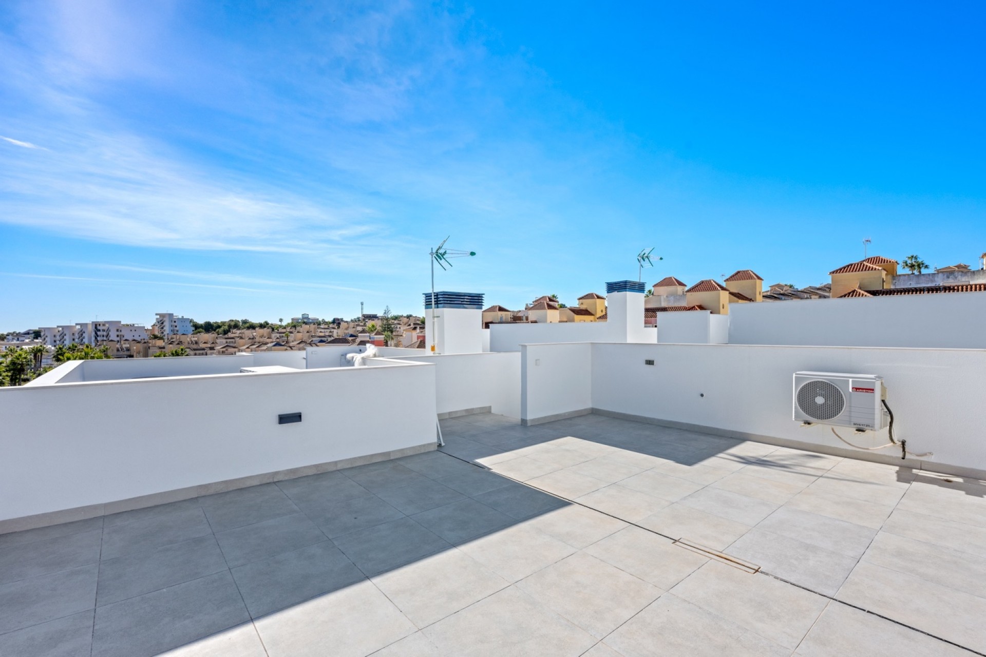Brukt - Villa -
Orihuela Costa - Costa Blanca
