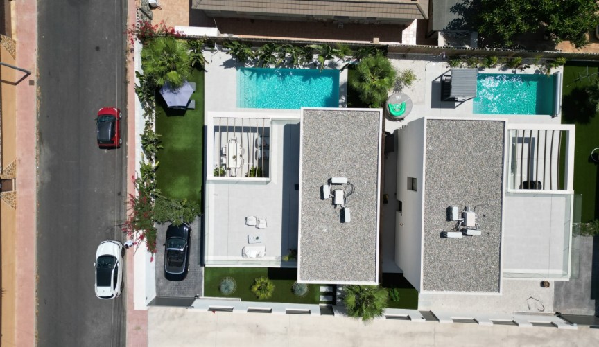 Brukt - Villa -
Orihuela Costa - Costa Blanca