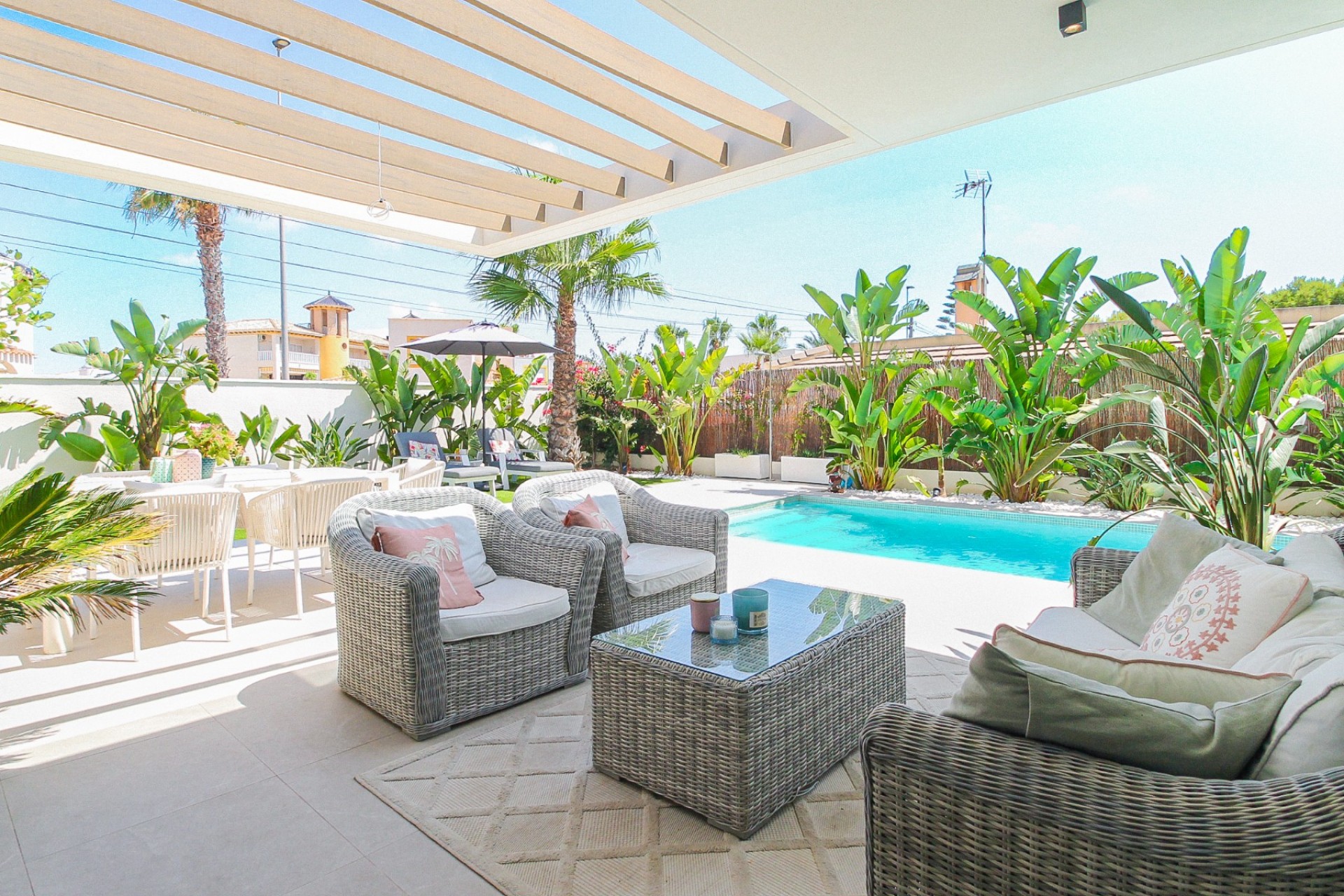 Brukt - Villa -
Orihuela Costa - Costa Blanca
