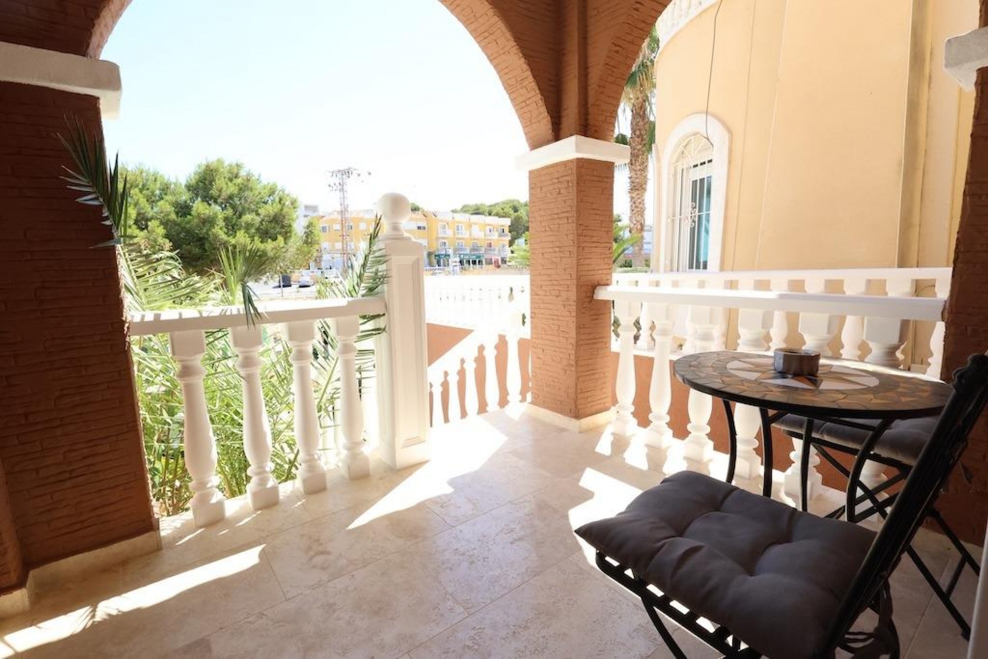 Brukt - Villa -
Orihuela Costa - Costa Blanca