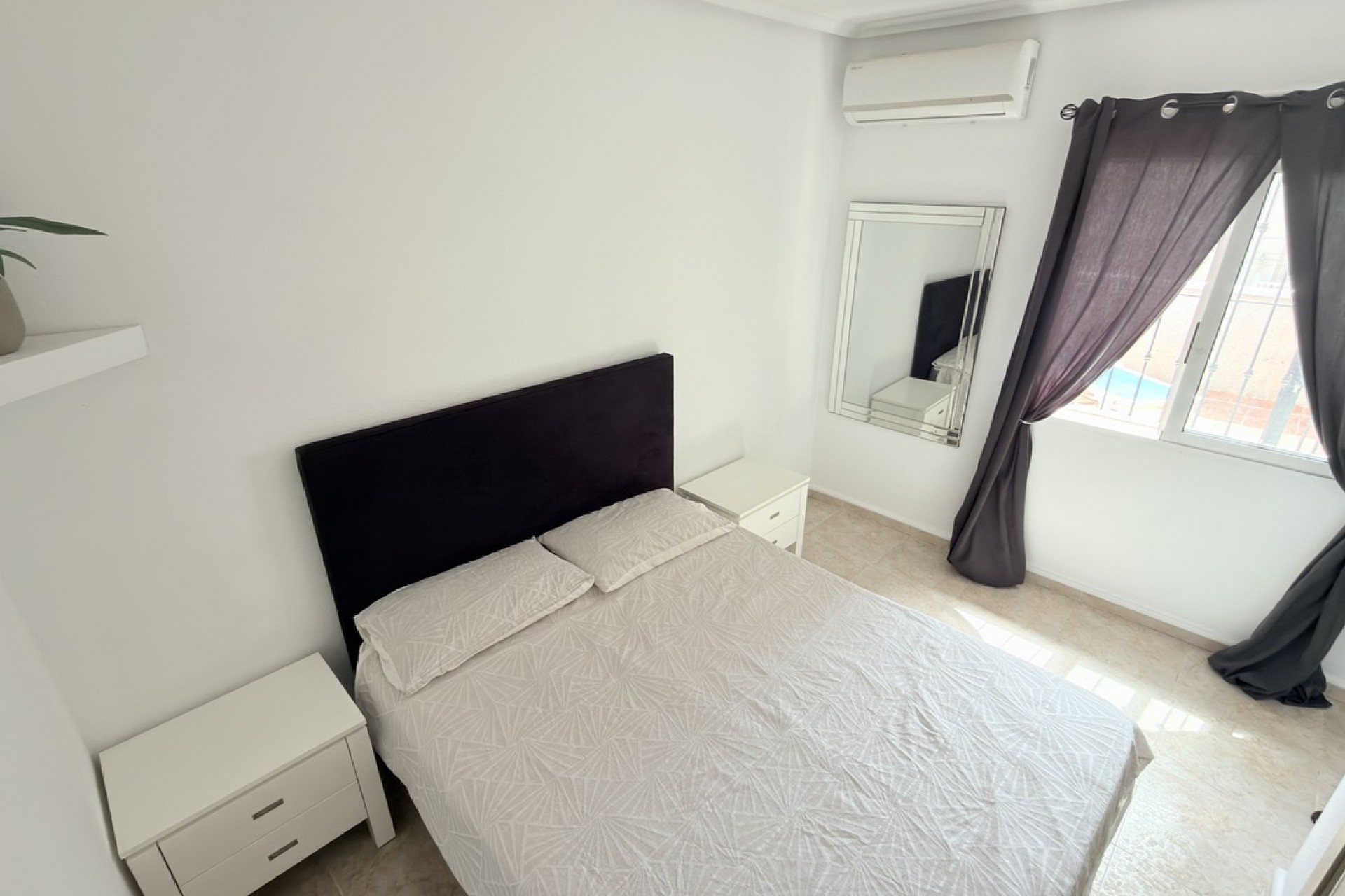 Brukt - Villa -
Orihuela Costa - Costa Blanca