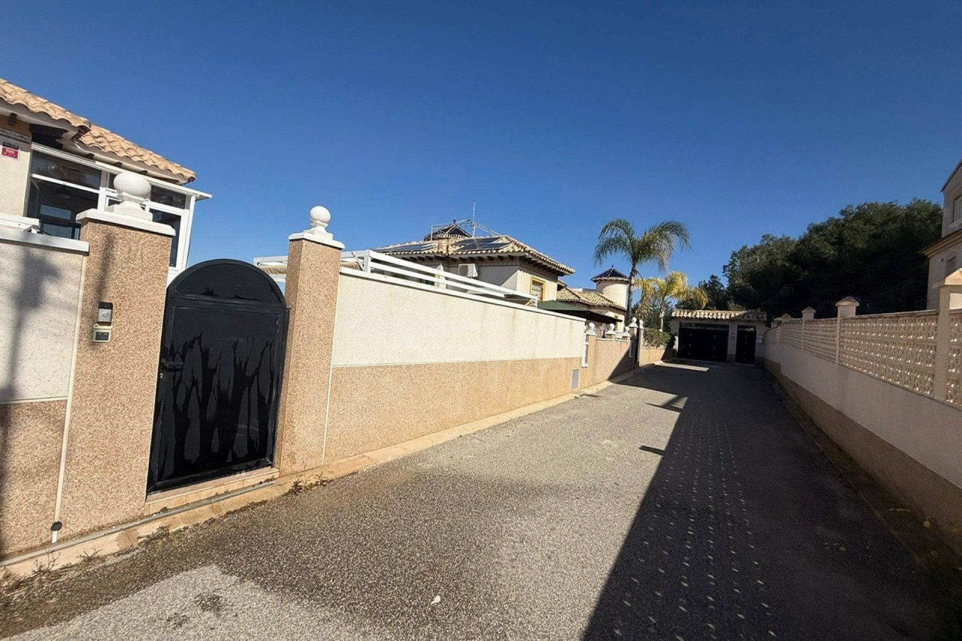Brukt - Villa -
Orihuela Costa - Costa Blanca