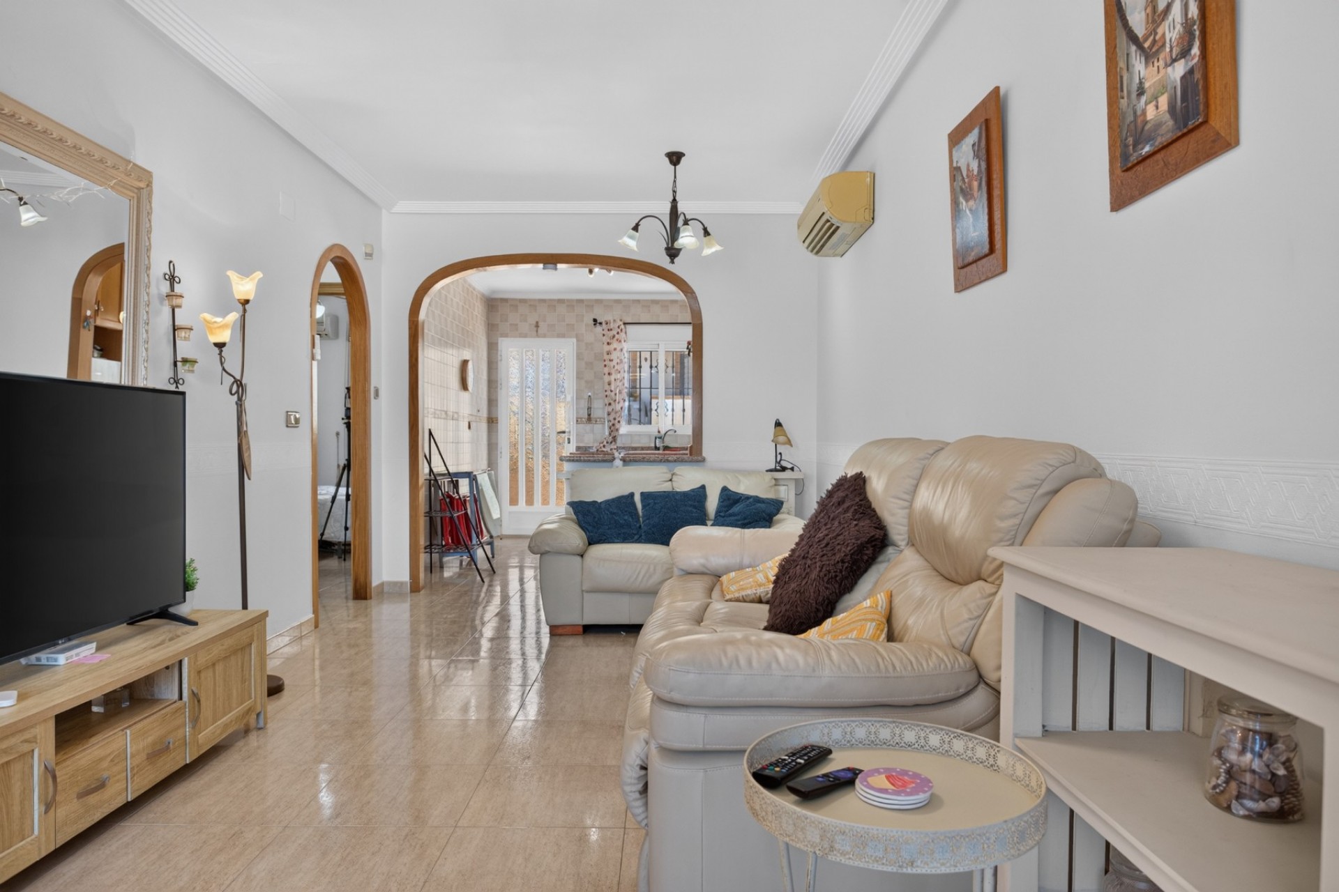 Brukt - Villa -
Orihuela Costa - Costa Blanca