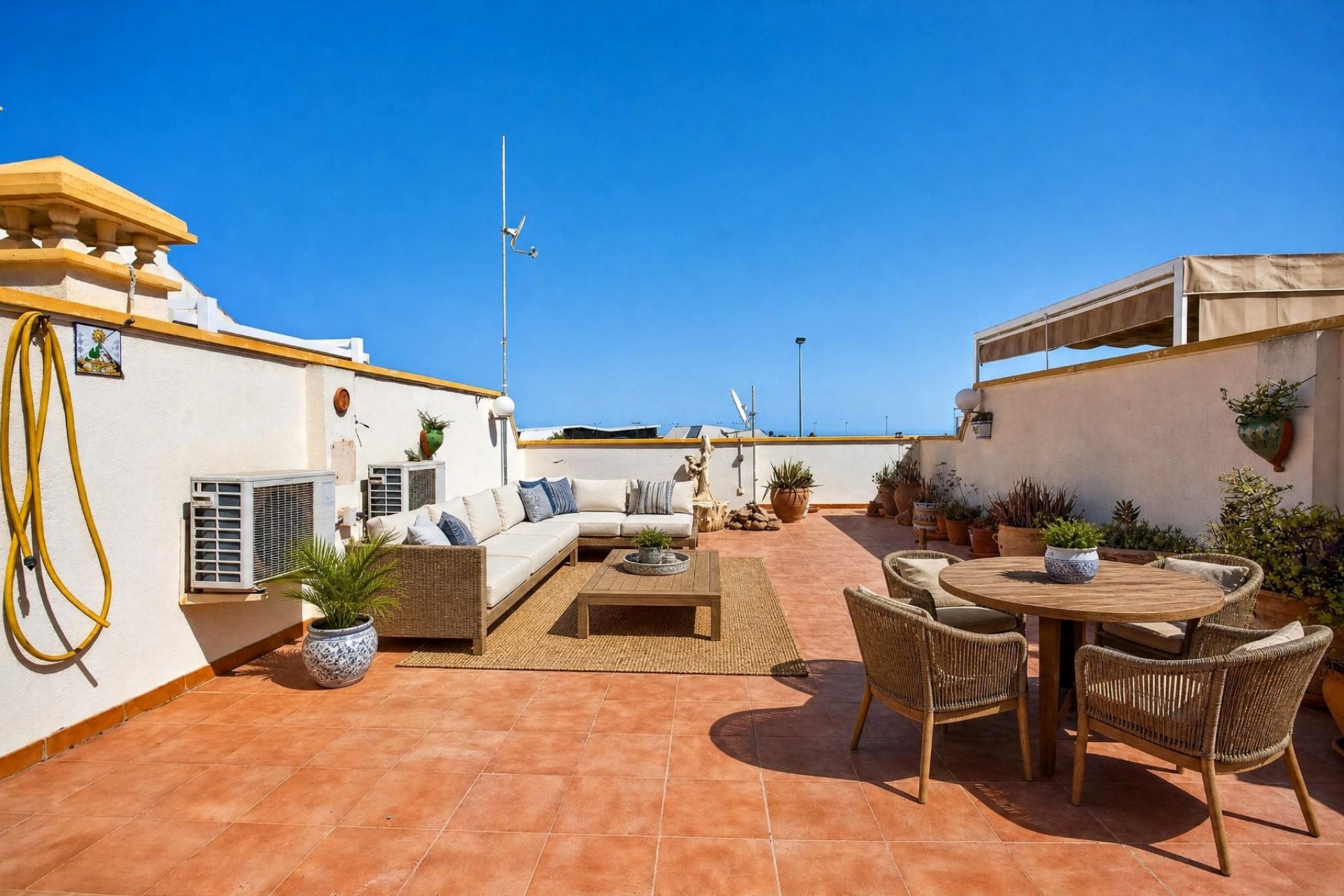 Brukt - Villa -
Orihuela Costa - Costa Blanca