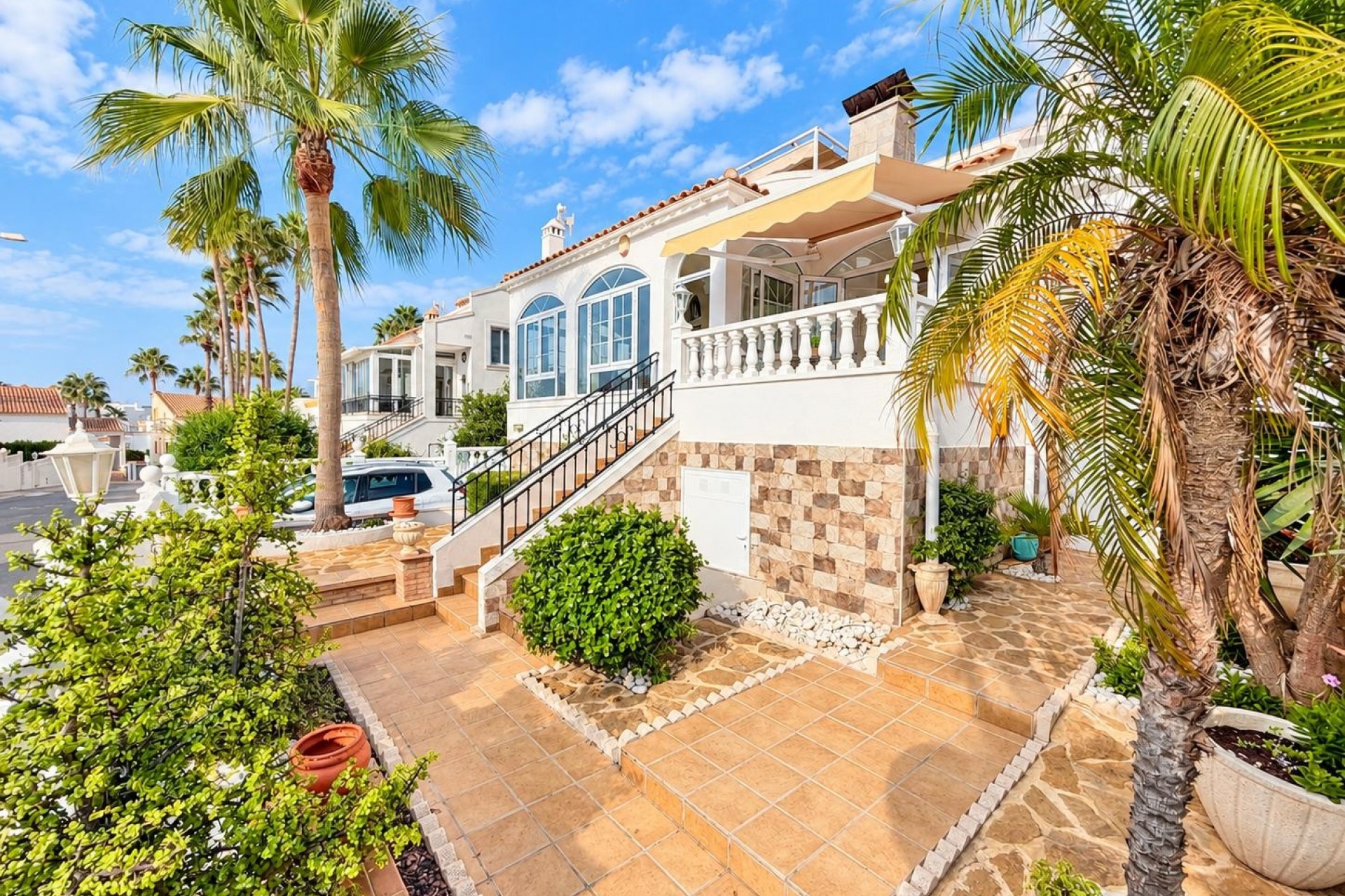 Brukt - Villa -
Orihuela Costa - Costa Blanca
