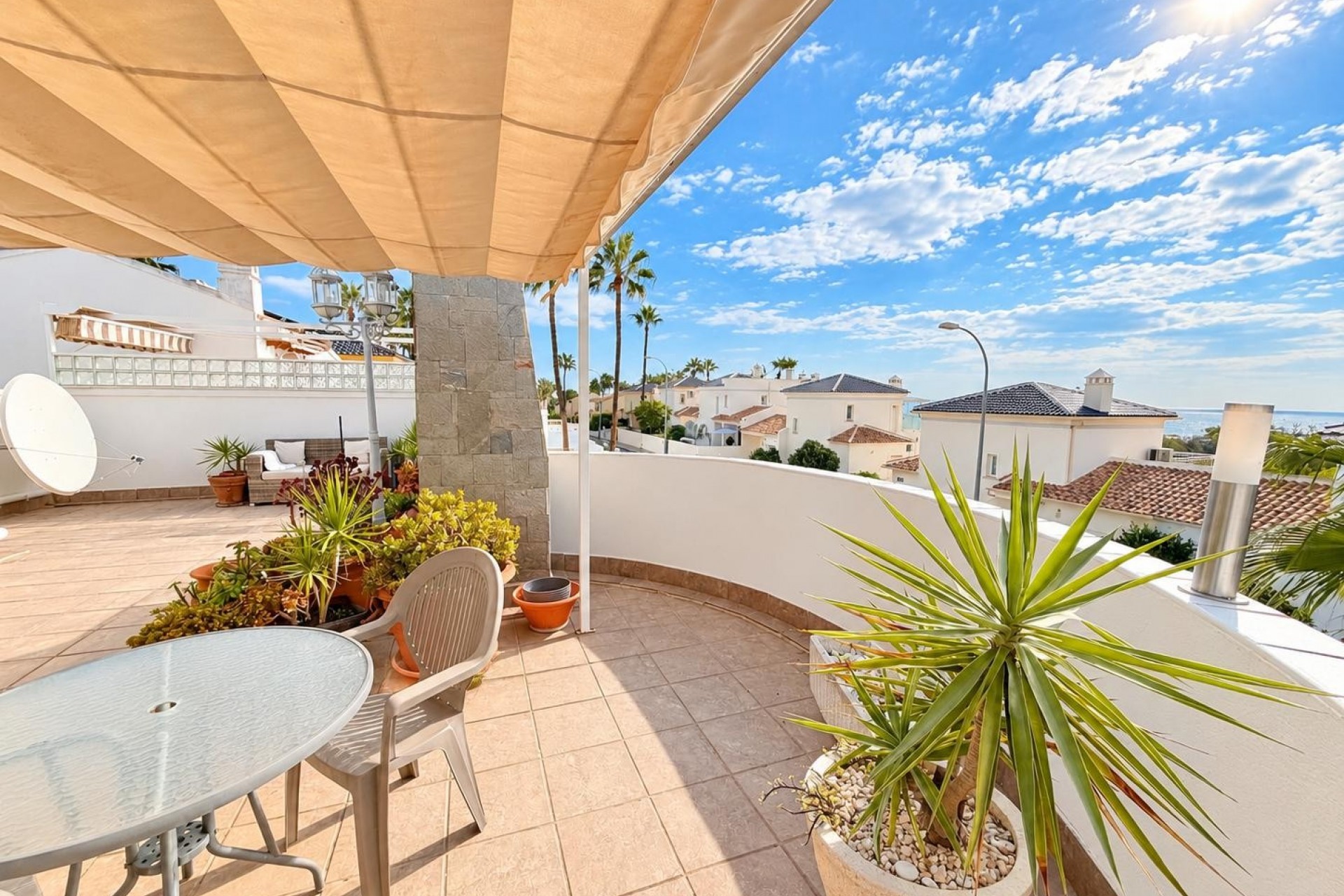 Brukt - Villa -
Orihuela Costa - Costa Blanca