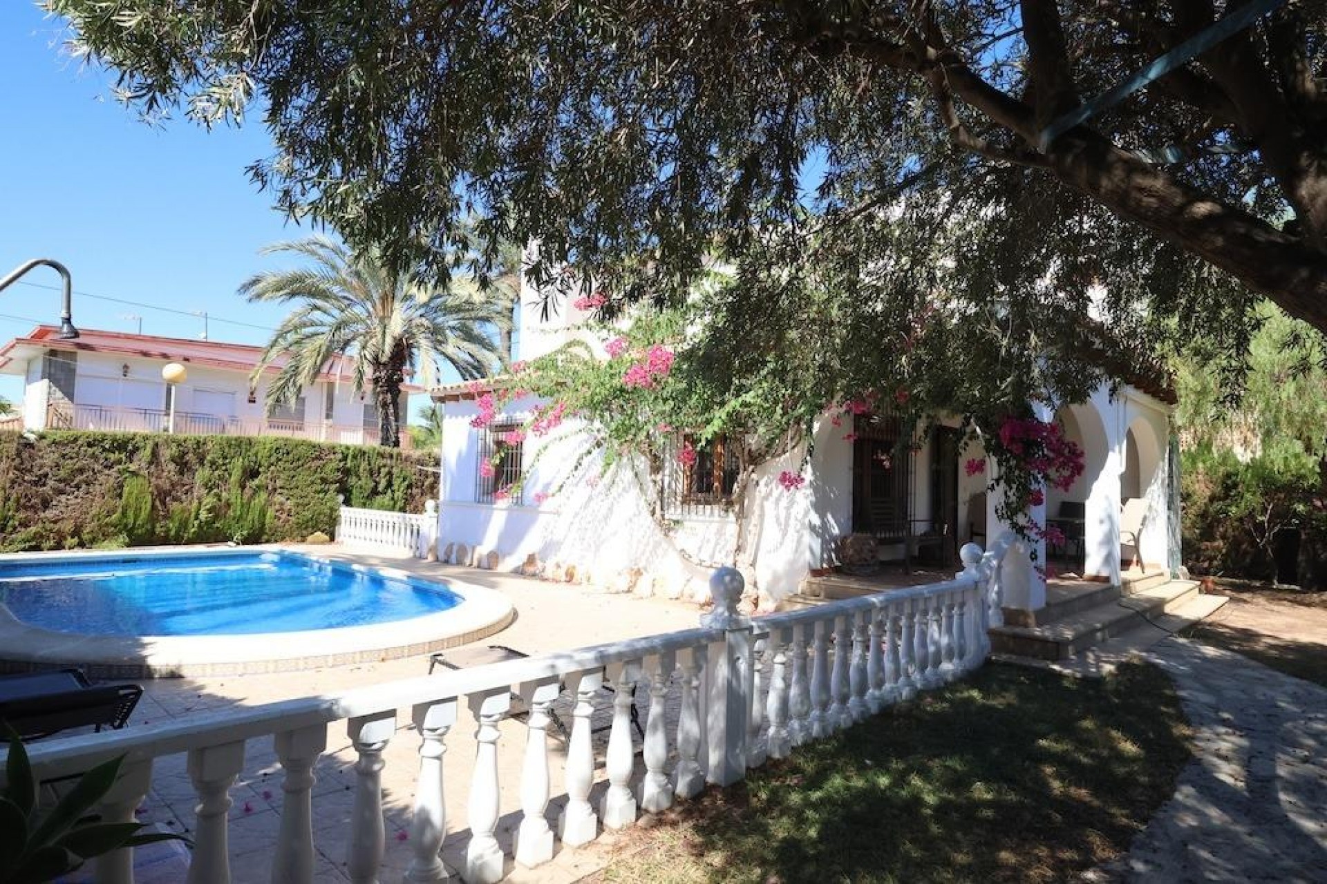 Brukt - Villa -
Orihuela Costa - Costa Blanca
