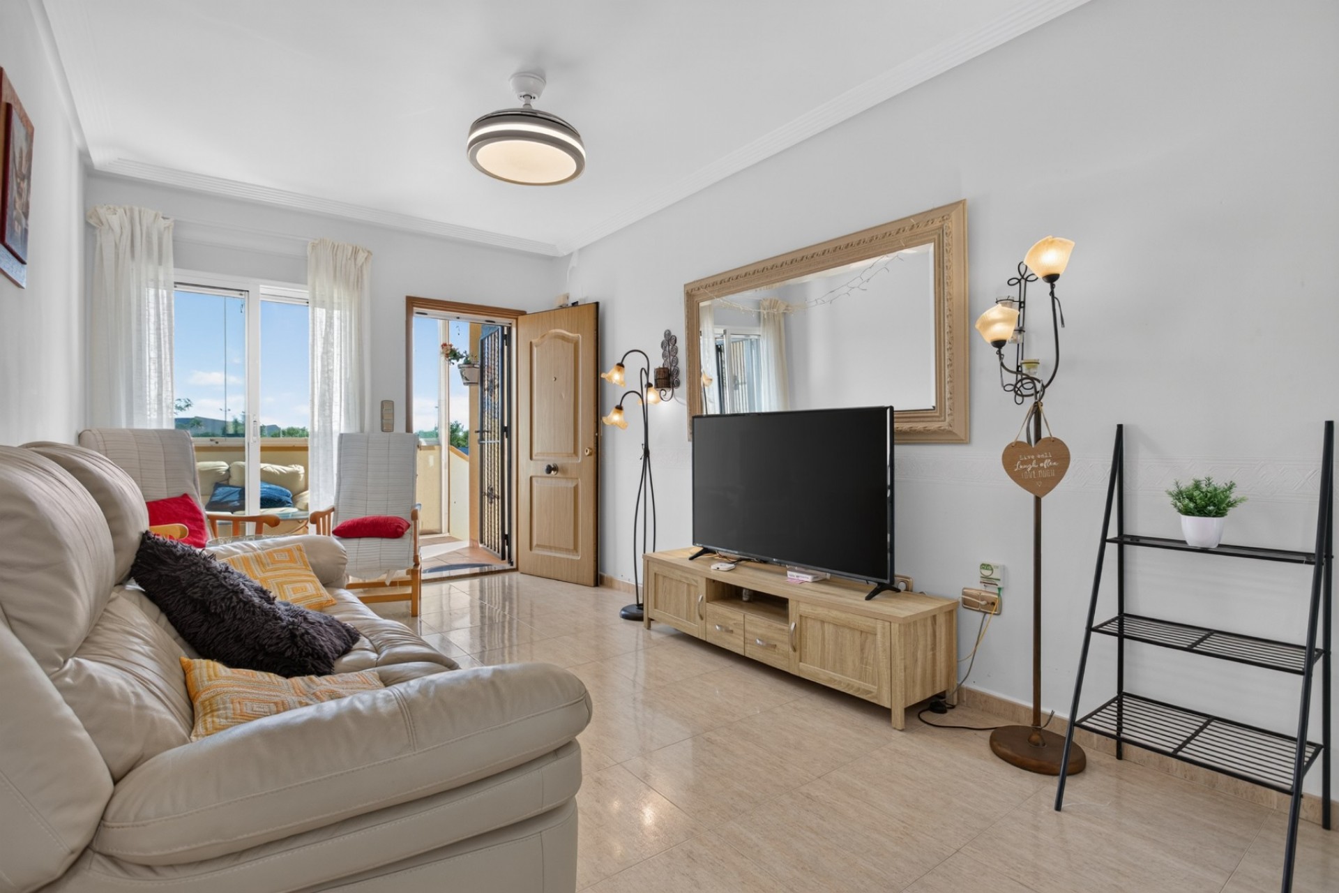 Brukt - Villa -
Orihuela Costa - Costa Blanca