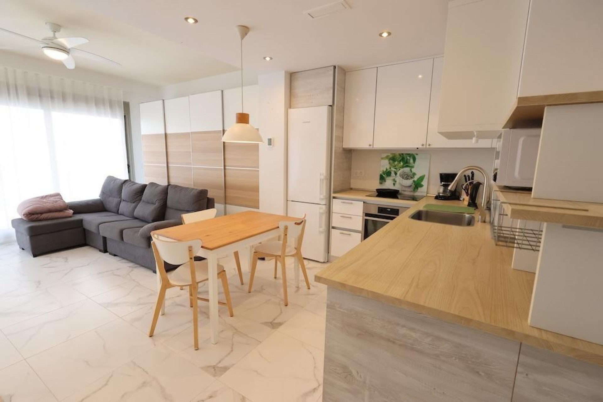 Brukt - Villa -
Orihuela Costa - Costa Blanca