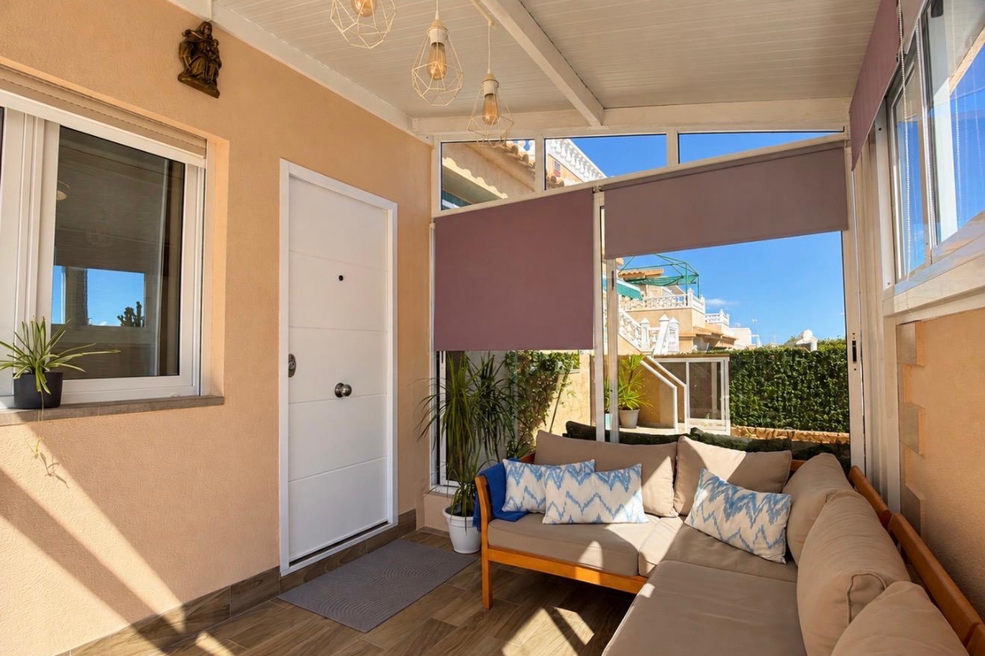 Brukt - Villa -
Orihuela Costa - Costa Blanca