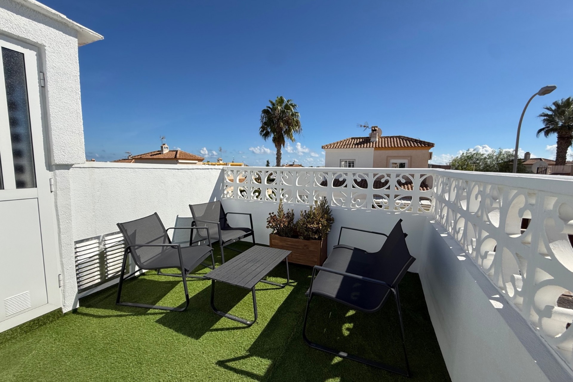 Brukt - Villa -
Orihuela Costa - Costa Blanca