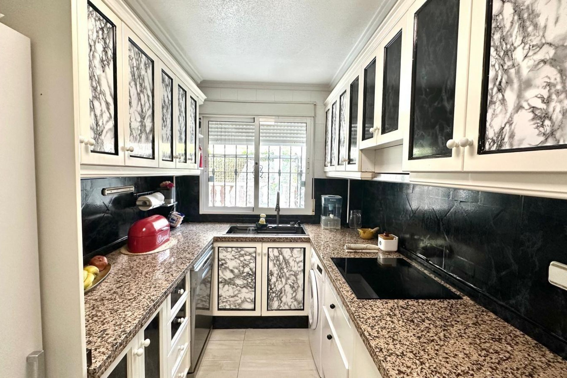 Brukt - Villa -
Orihuela Costa - La Regia