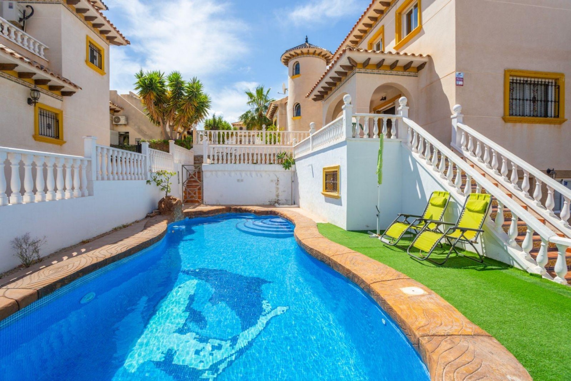 Brukt - Villa -
Orihuela Costa - La Zenia