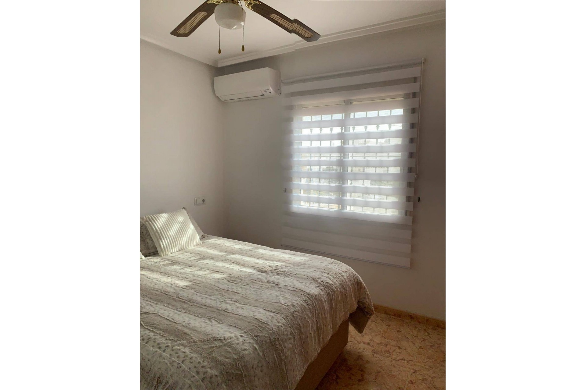 Brukt - Villa -
Orihuela Costa - Las Filipinas