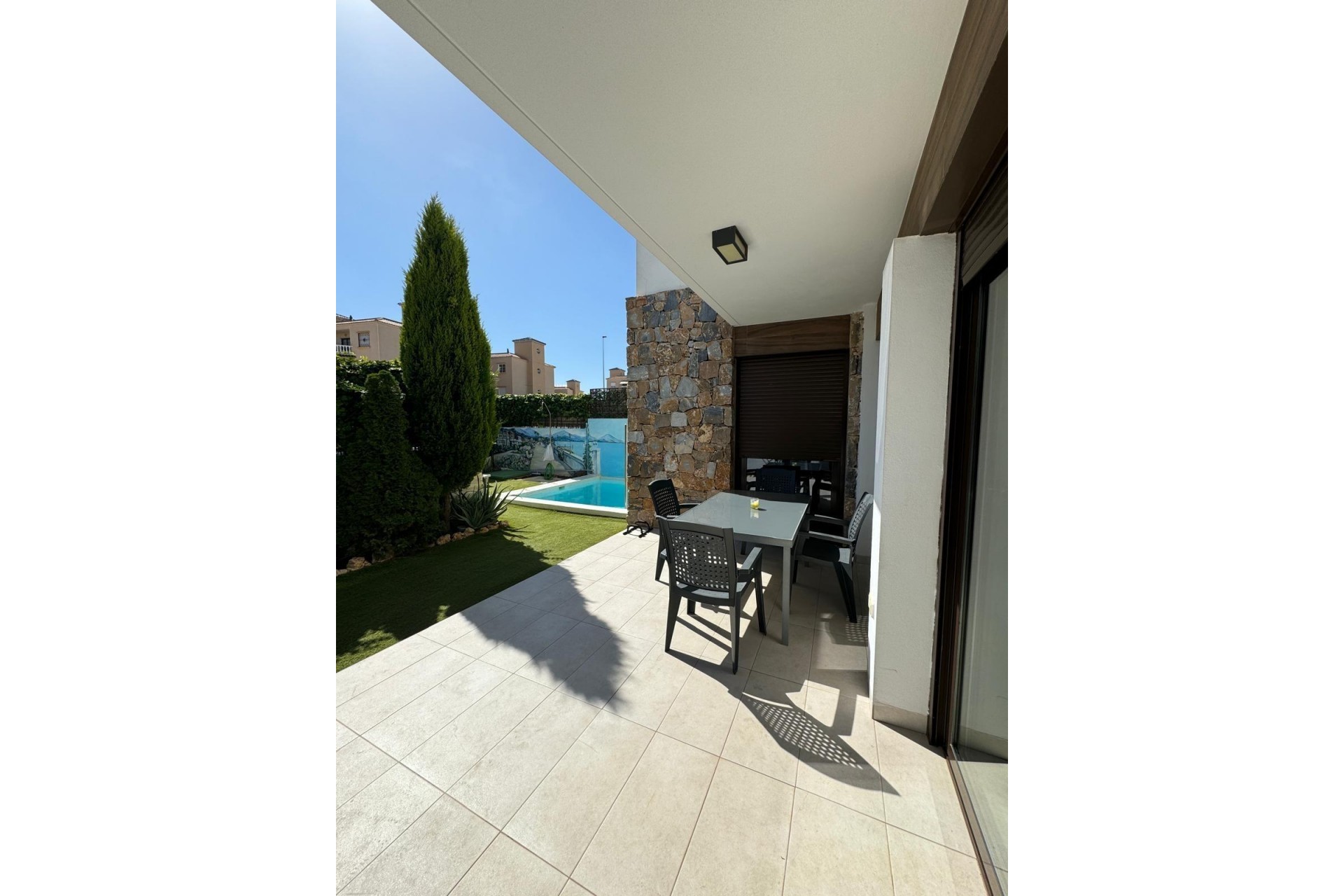 Brukt - Villa -
Orihuela Costa - Lomas de Cabo Roig