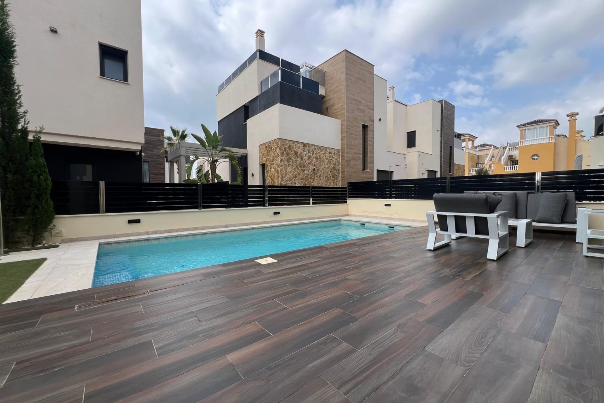 Brukt - Villa -
Orihuela Costa - Lomas de Cabo Roig