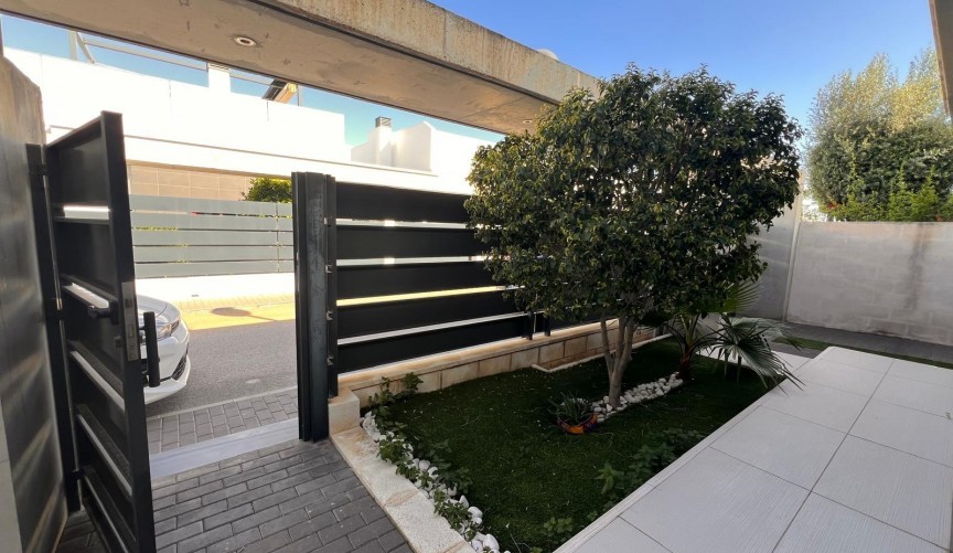 Brukt - Villa -
Orihuela Costa - Lomas de Cabo Roig