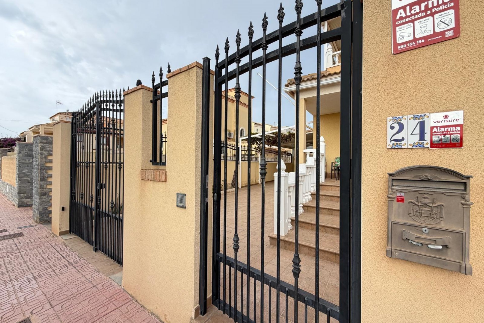 Brukt - Villa -
Orihuela Costa - Lomas De Don Juan