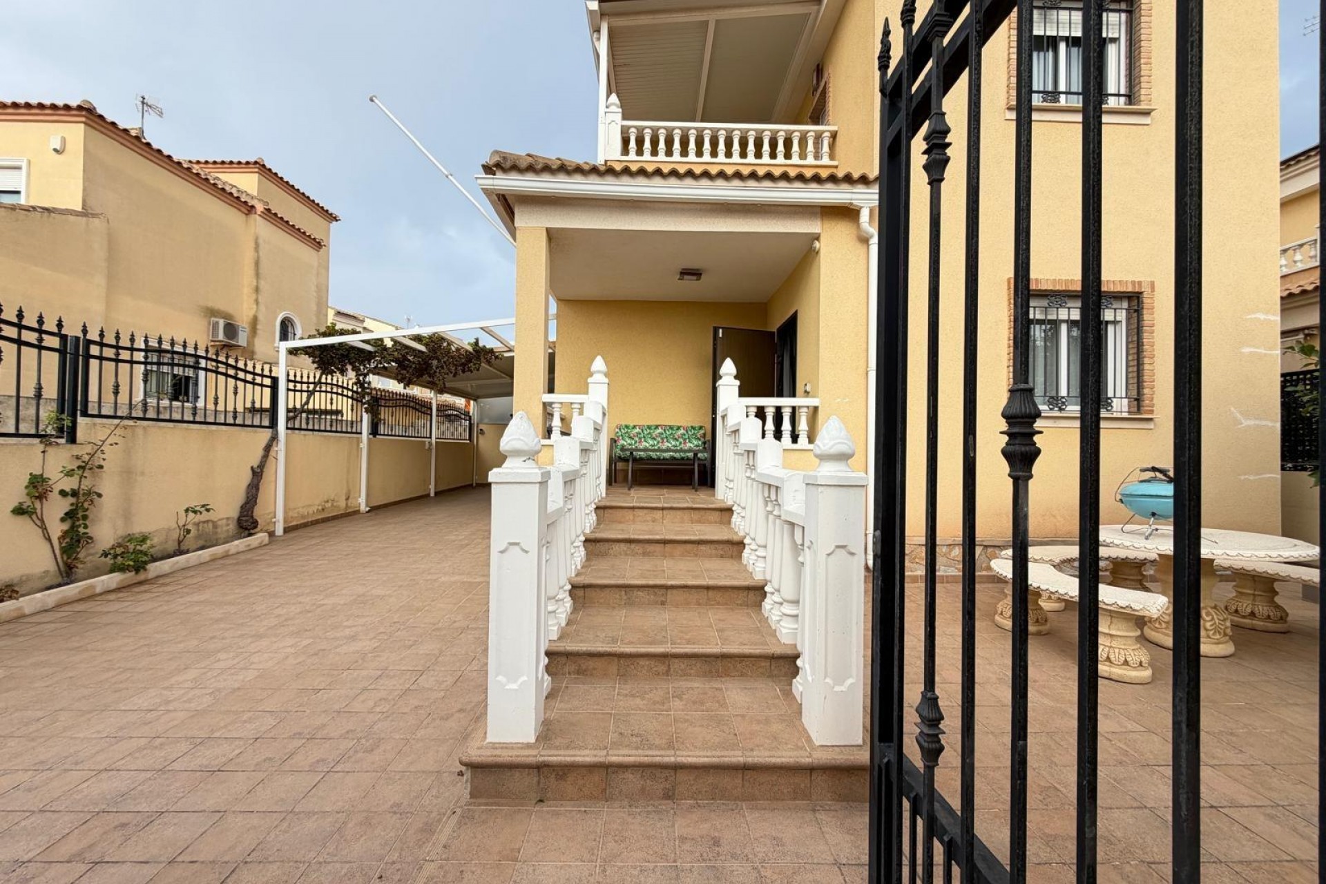 Brukt - Villa -
Orihuela Costa - Lomas De Don Juan