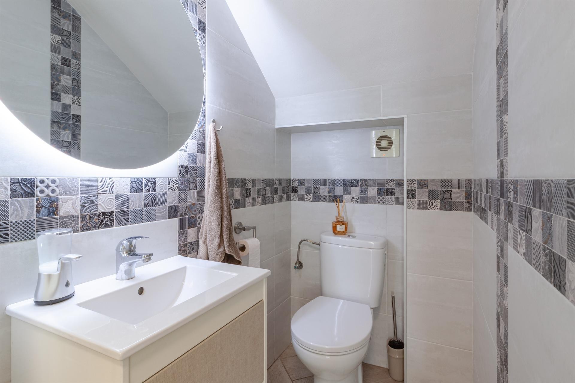 Brukt - Villa -
Orihuela Costa - Los Almendros-la Florida