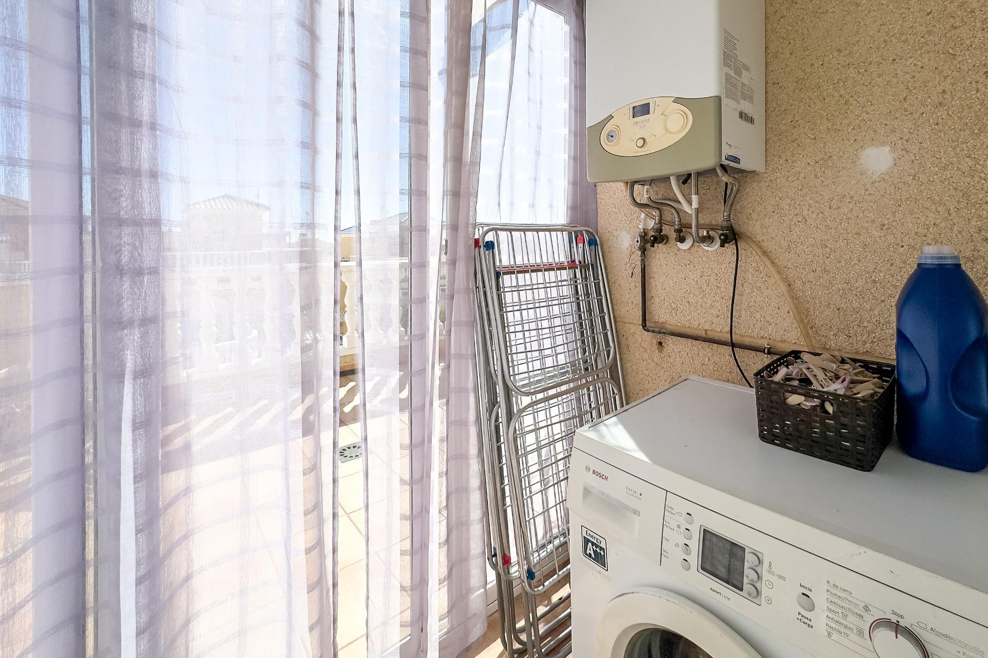 Brukt - Villa -
Orihuela Costa - Los Almendros-la Florida