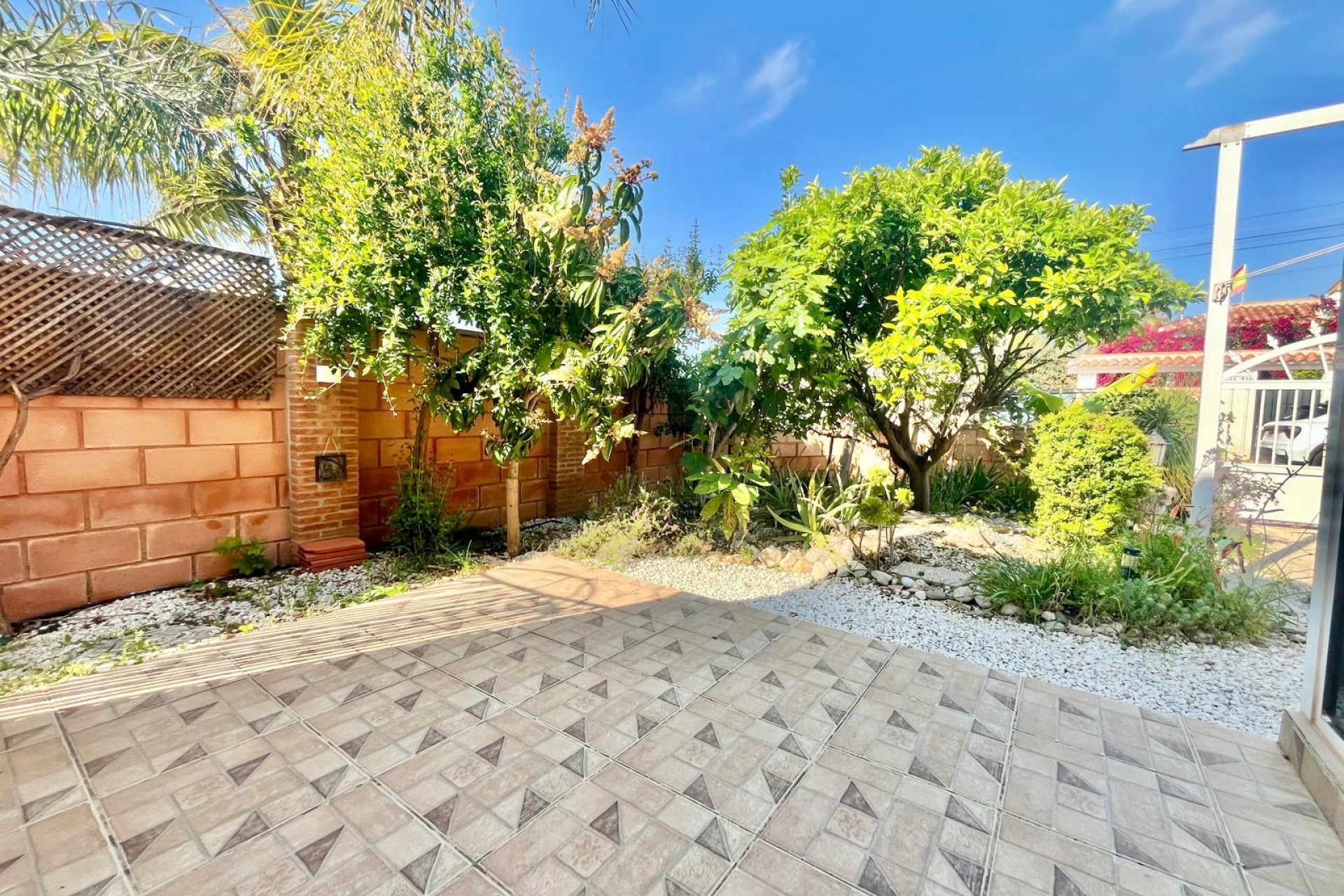 Brukt - Villa -
Orihuela Costa - Los Almendros-la Florida